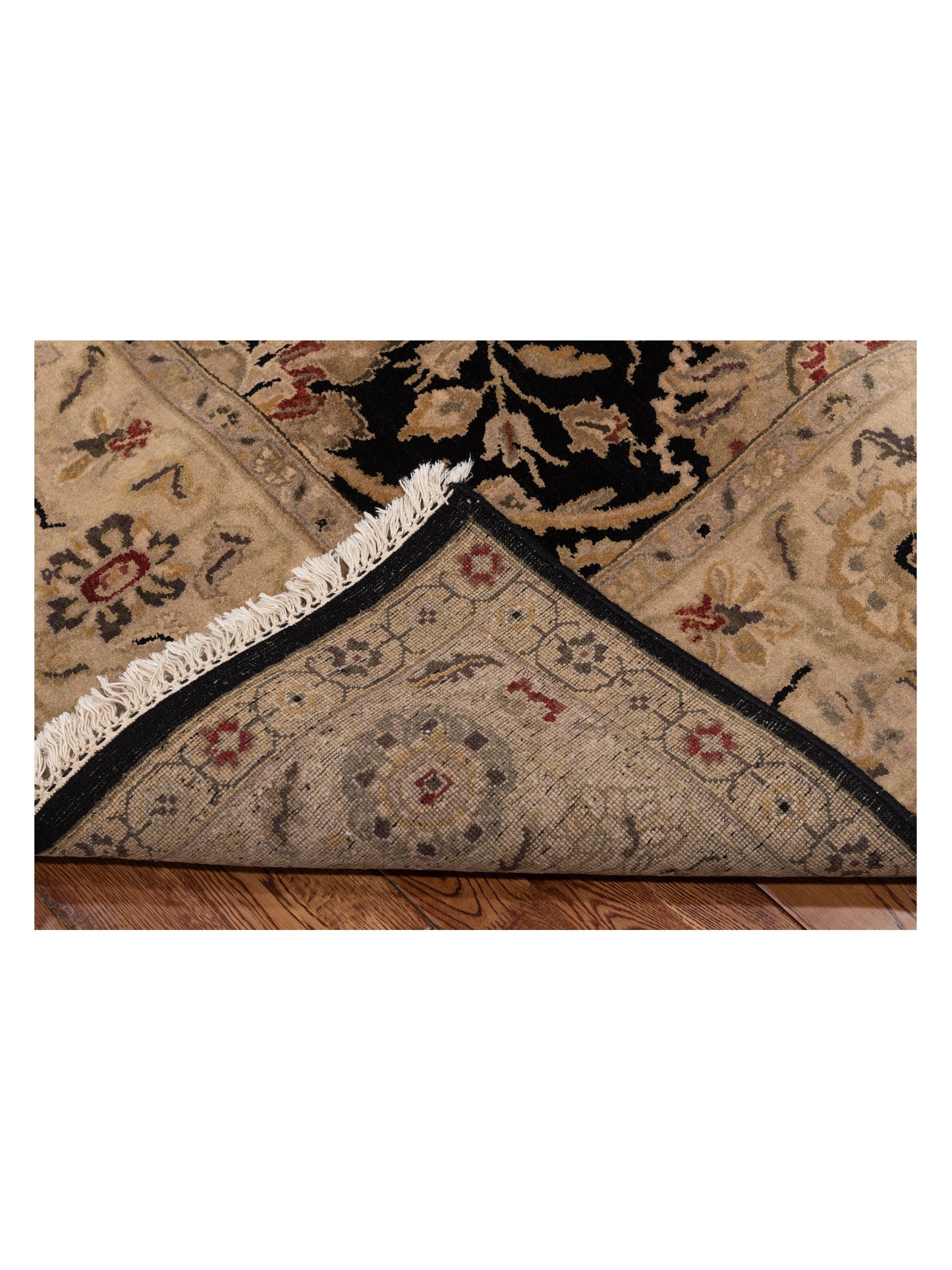 Crown 85827 Black Ivory 7.11x10.1 Hand Knotted Rug
