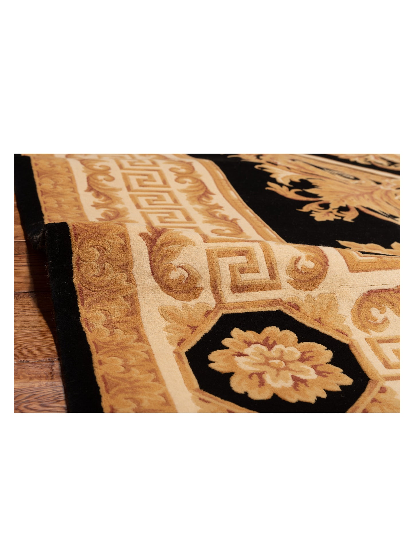 Savannorie 89849 Black Ivory 8x10 Hand Knotted Rug