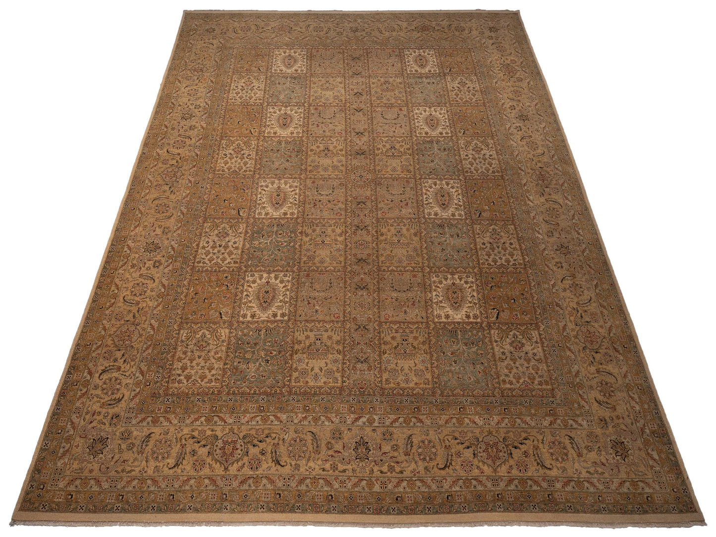 Haji Jalili 106762 Multi 13.4x17.3 Hand Knotted Rug