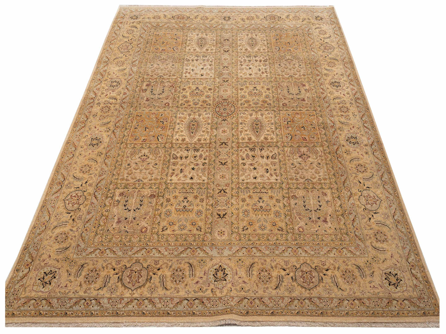 Haji Jalili 106770 Ivory Gold 8.1x11.2 Hand Knotted Rug