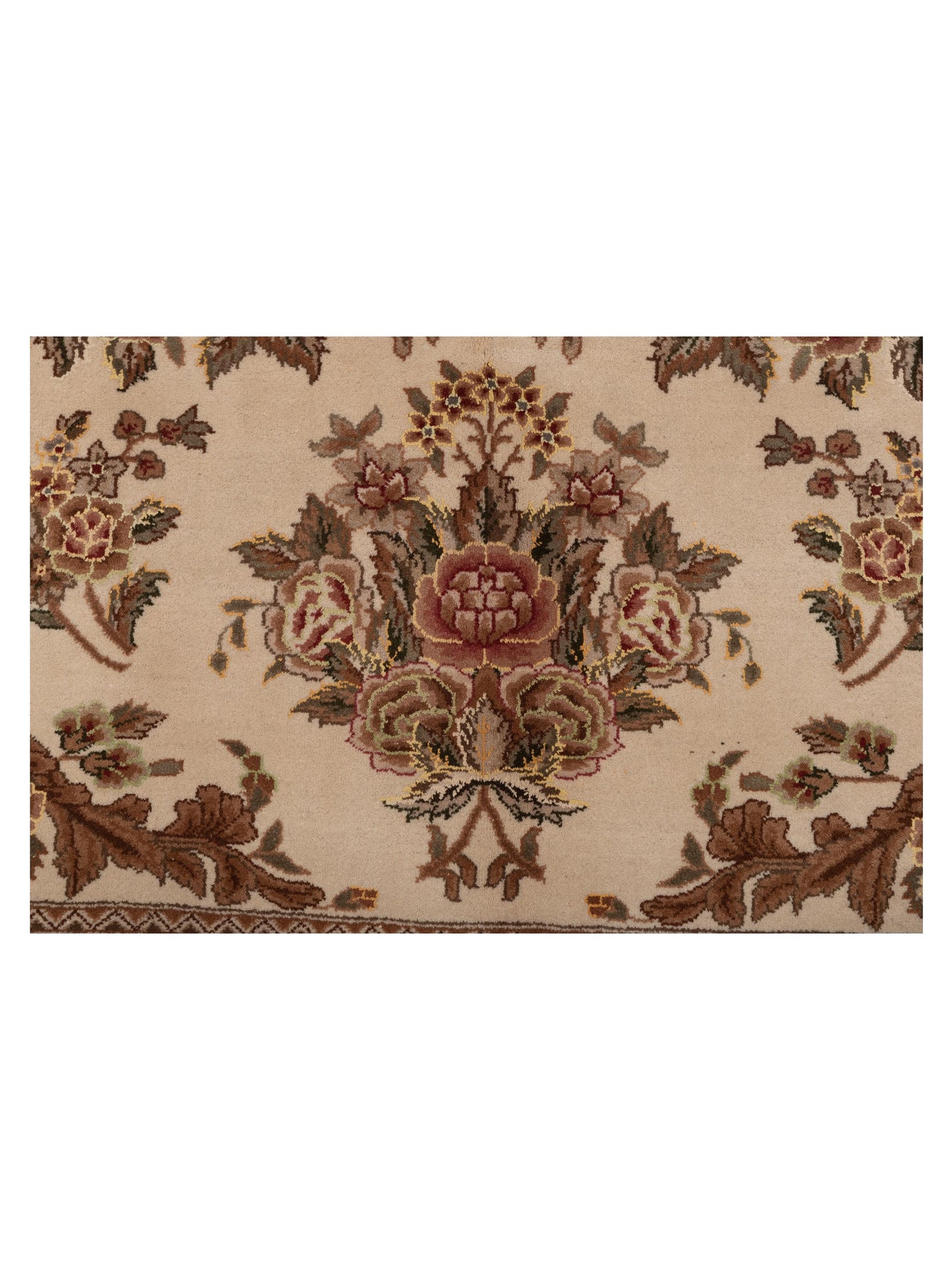 Magnolia 111560 Ivory Ivory 8x10 Hand Knotted Rug