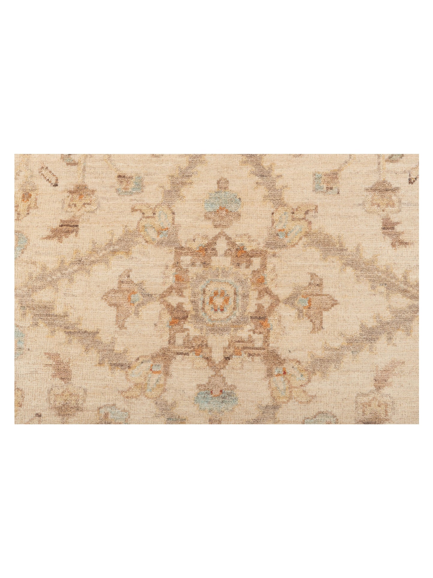 Laila 112592 Ivory Ivory 7.9x10.7 Hand Knotted Rug