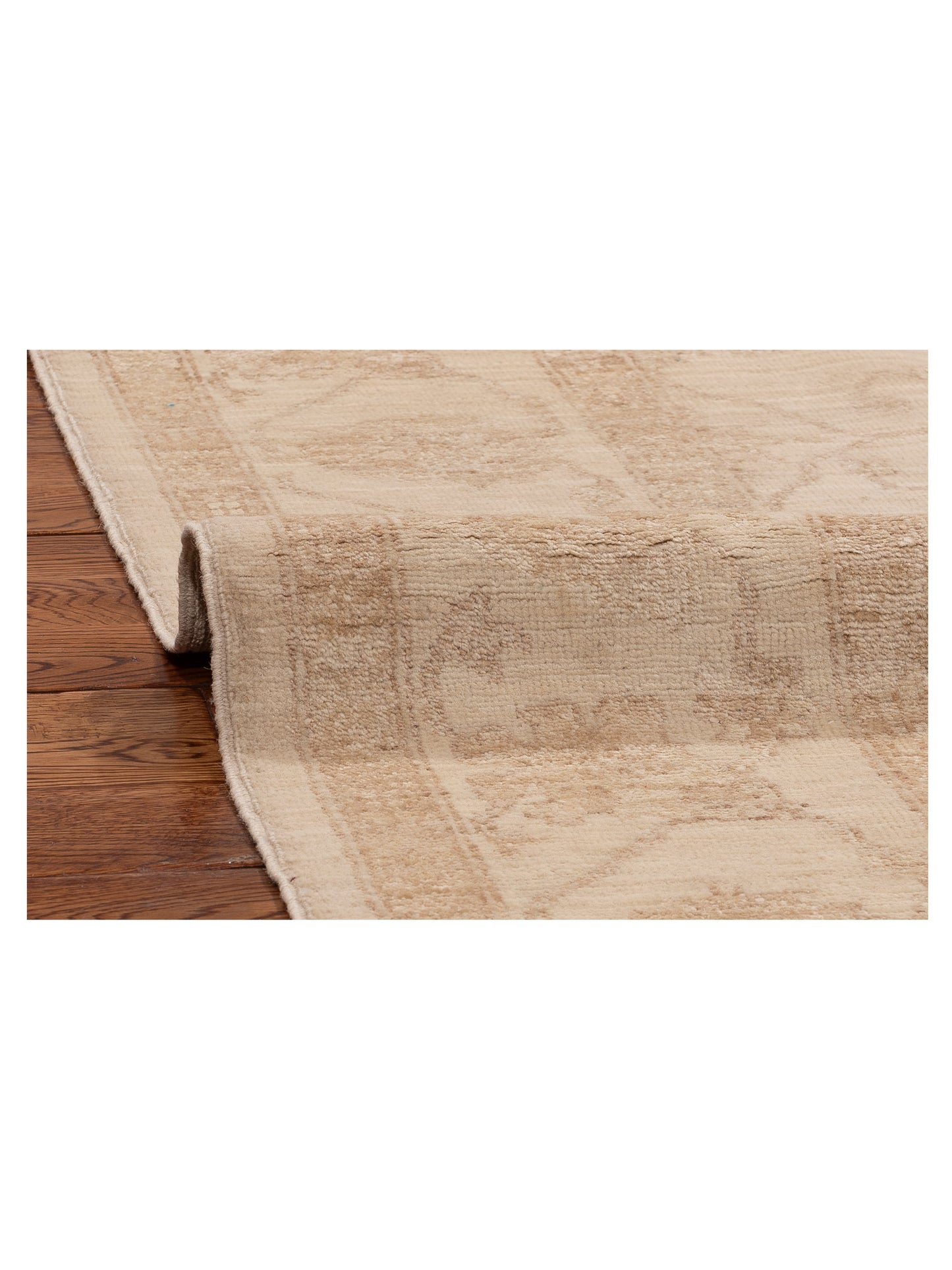 Laila 113096 Ivory Ivory 5.7x7.11 Hand Knotted Rug