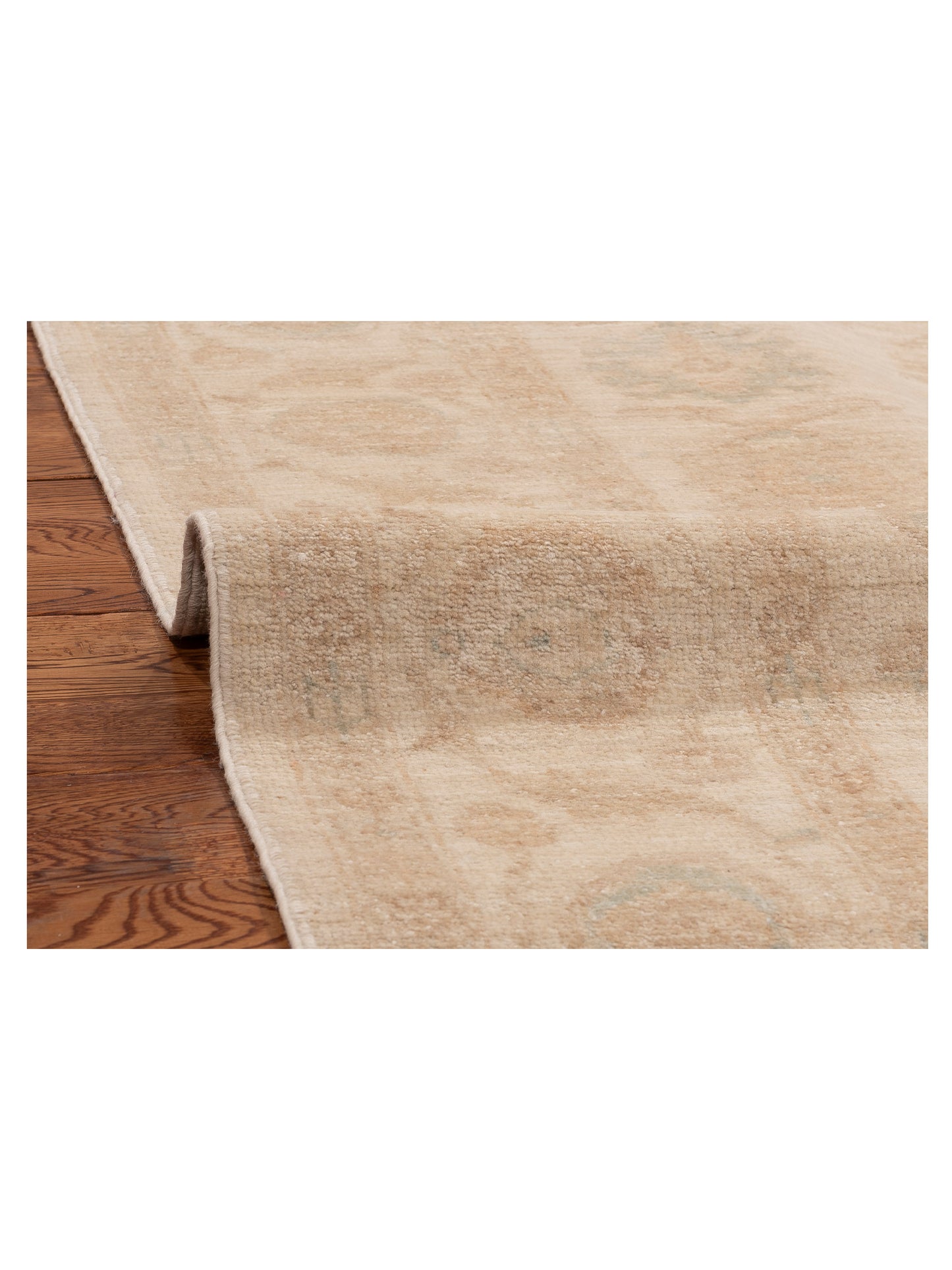 Laila 113097 Ivory Ivory 5.6x7.11 Hand Knotted Rug
