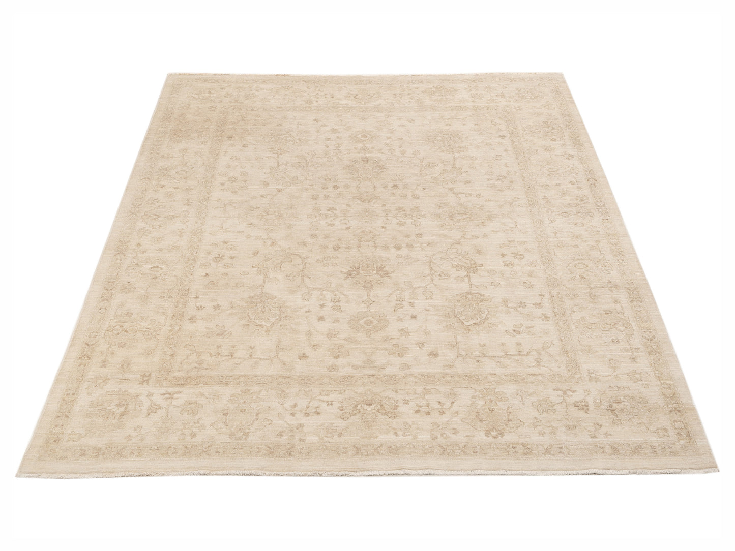 Laila 113117 Ivory Ivory 8x9.7 Hand Knotted Rug