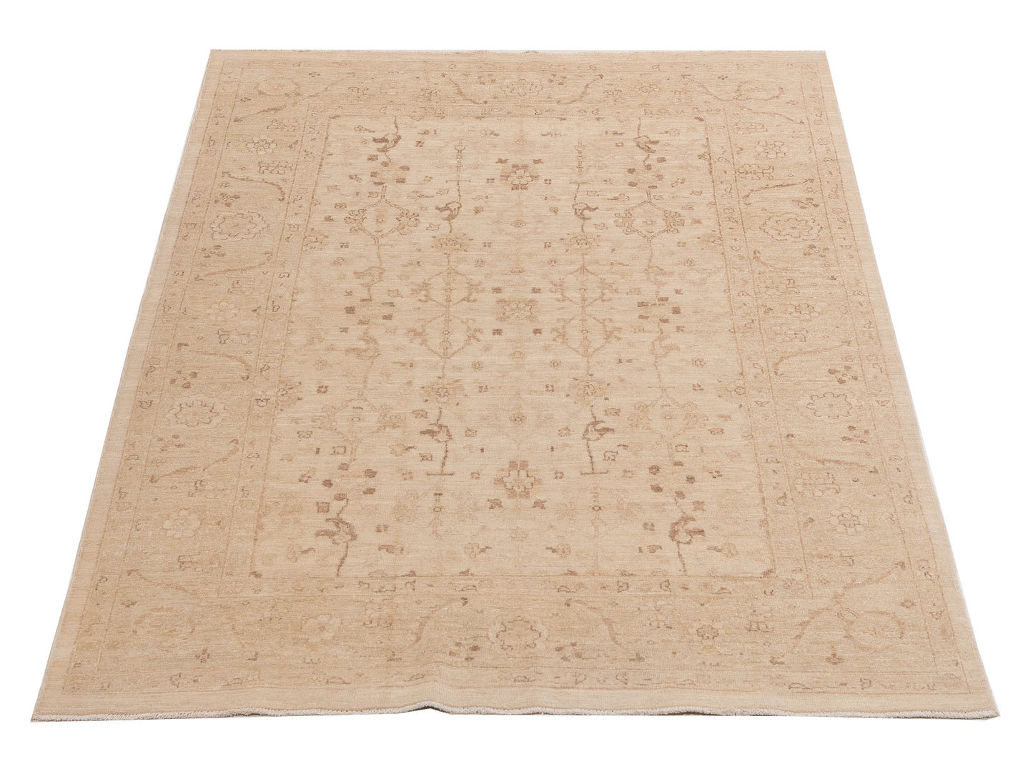 Laila 113123 Ivory Gold 5.6x7.9 Hand Knotted Rug