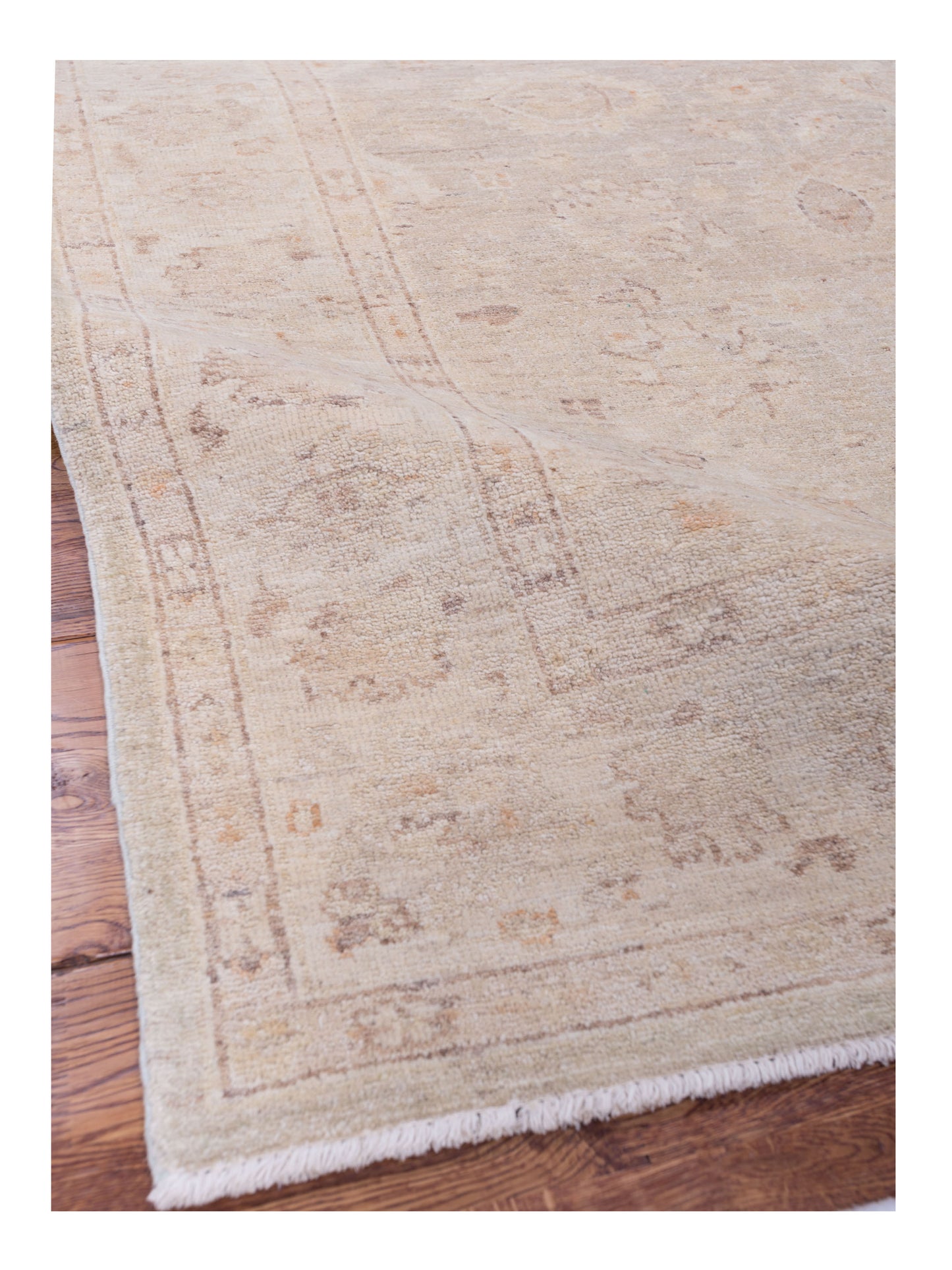 Laila 115195 Silver Ivory 3.11x5.10 Hand Knotted Rug