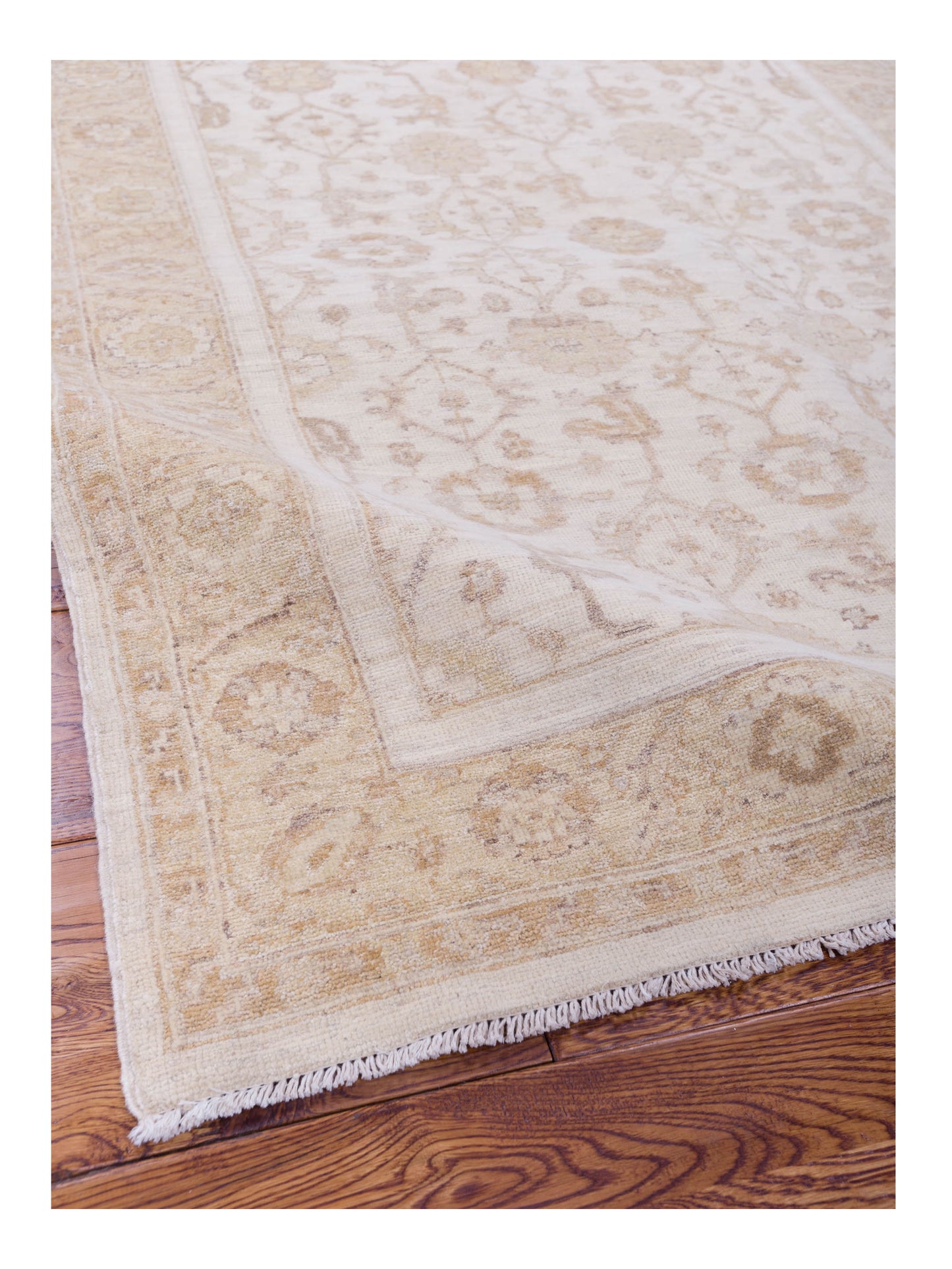 Laila 115196 Ivory Gold 4x5.10 Hand Knotted Rug
