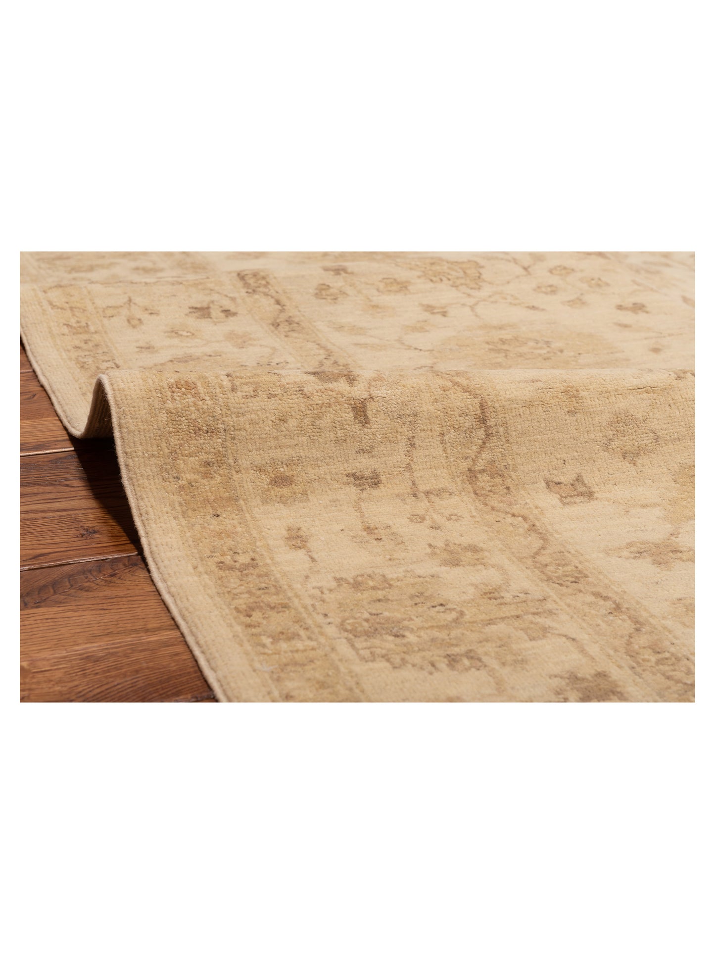Laila 115228 Ivory Ivory 4.11x6.3 Hand Knotted Rug