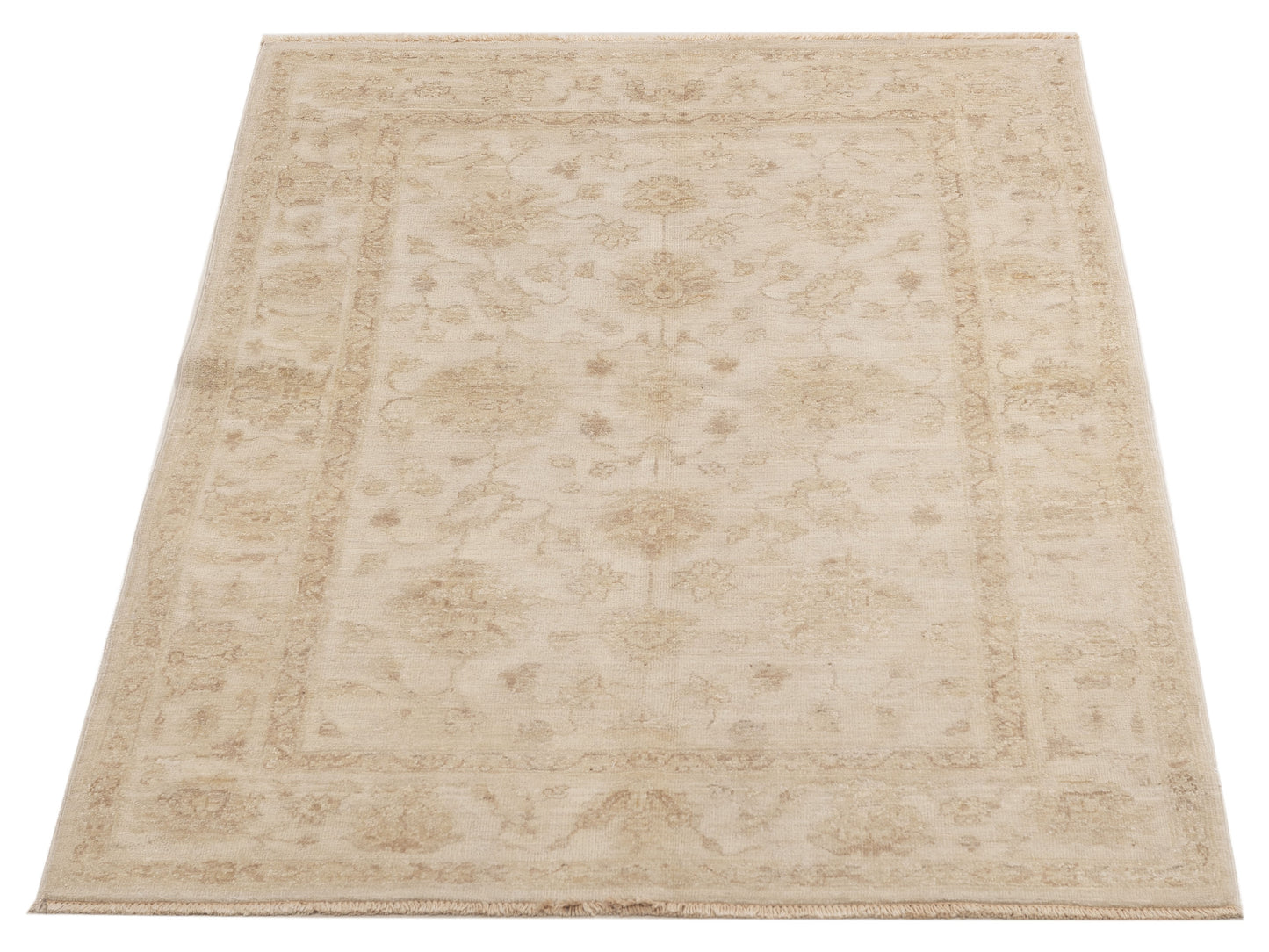 Laila 115233 Ivory Ivory 3.10x5.11 Hand Knotted Rug