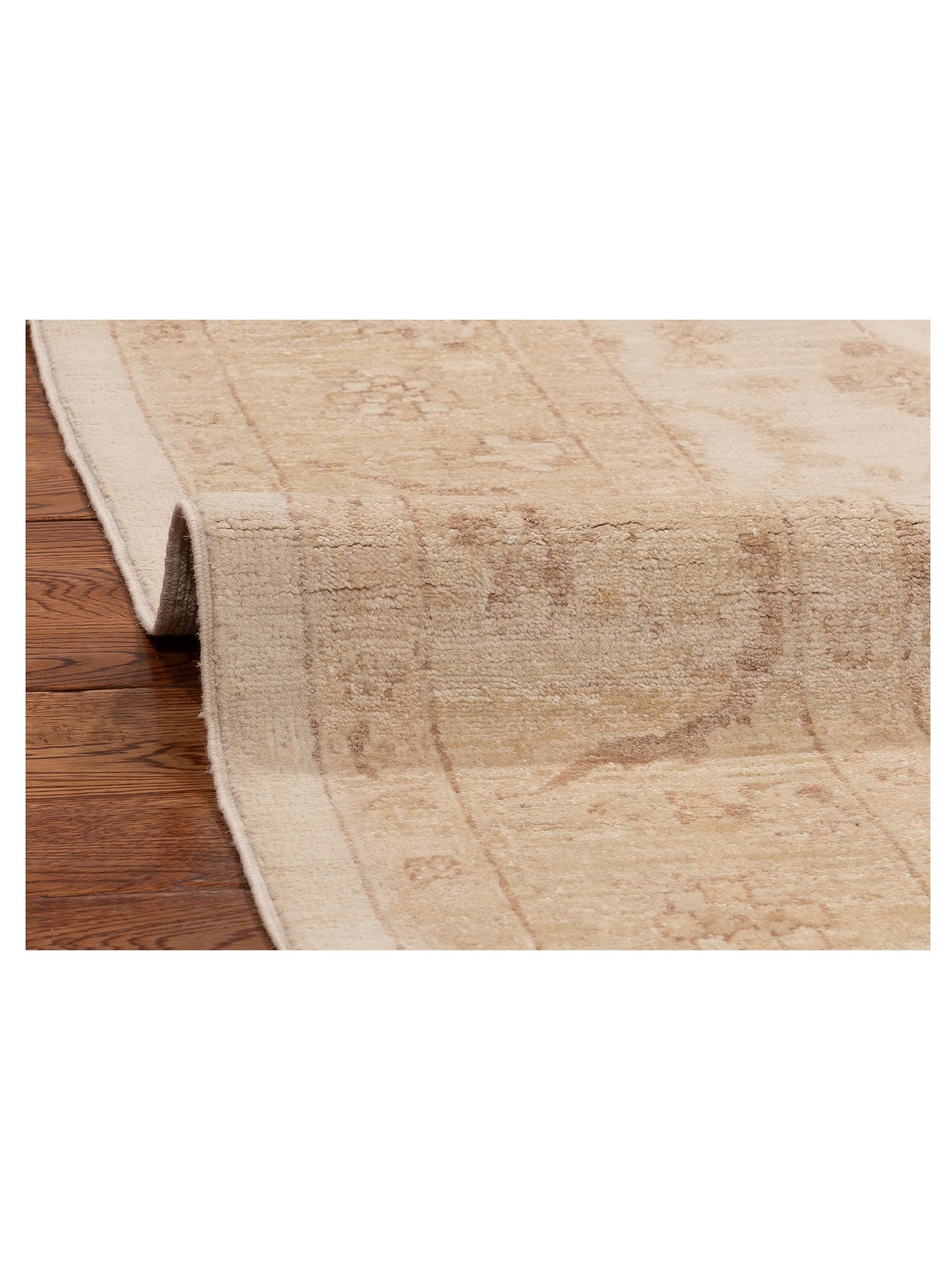 Laila 115236 Ivory Gold 5.5x7.10 Hand Knotted Rug