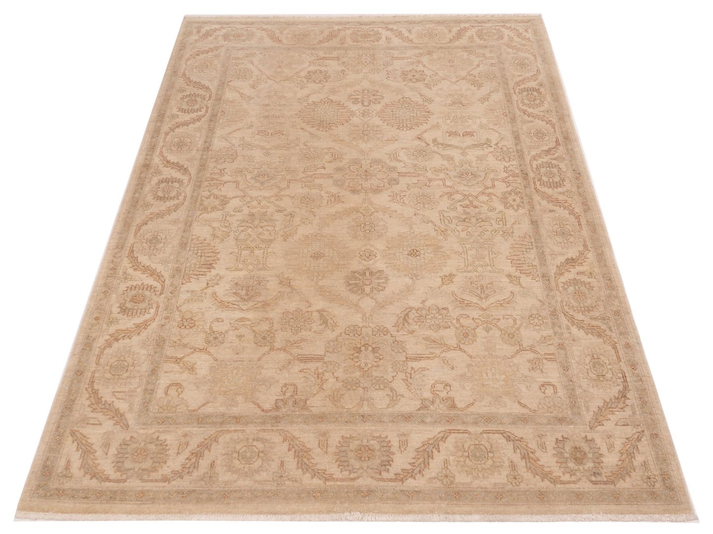 Laila 115251 Ivory Ivory 4.10x6.9 Hand Knotted Rug