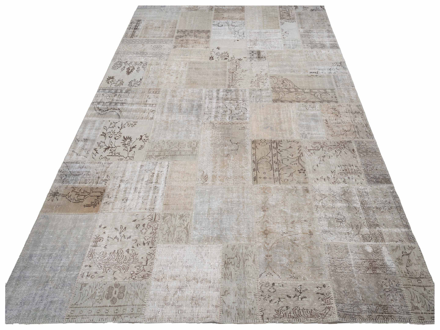 Turkish Vestige Patchwork 117763 Silver 9.10x13.11 Hand Knotted Rug
