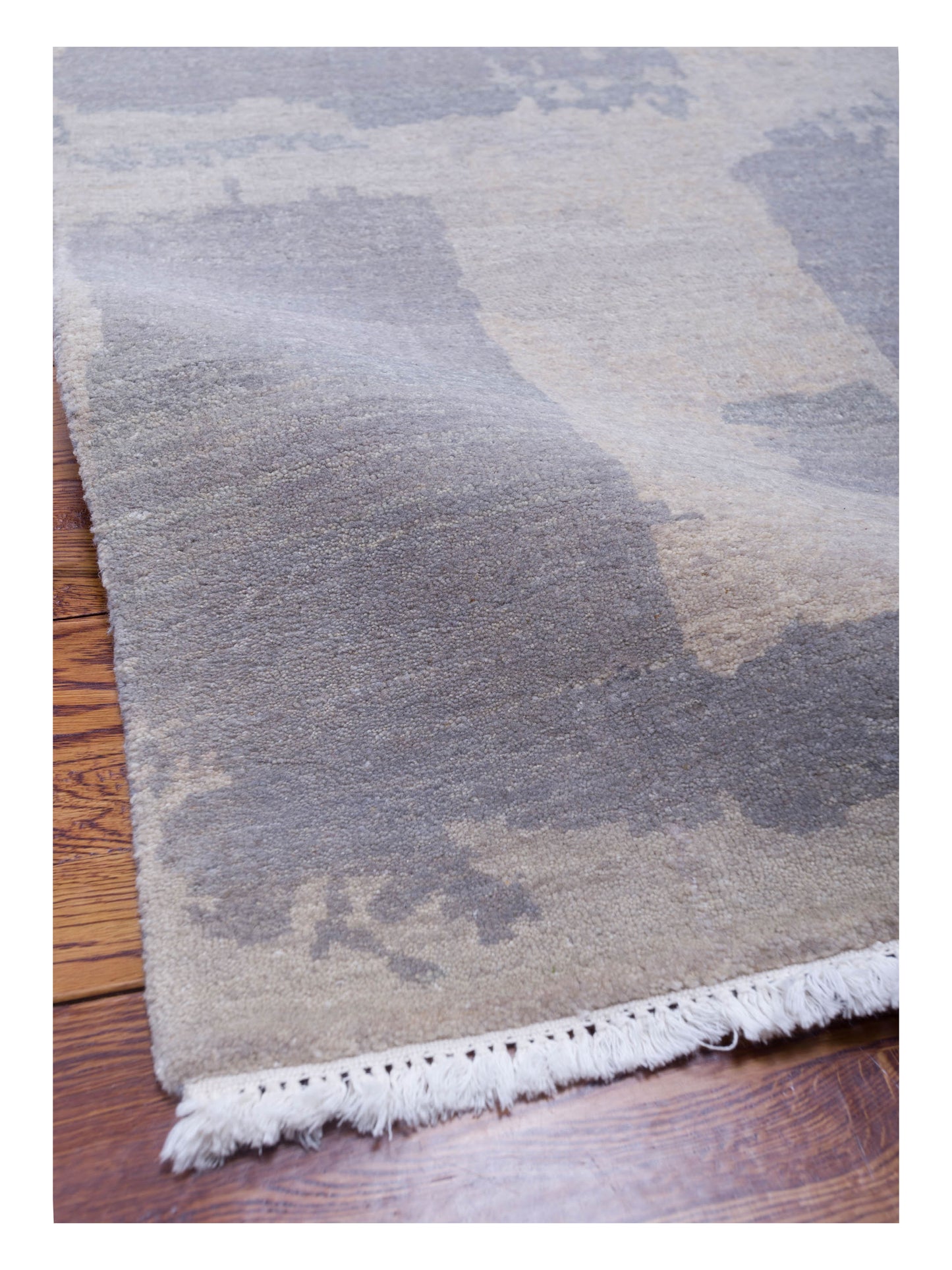 Tibetino 120217 Gray Silver 4x6 Hand Knotted Rug