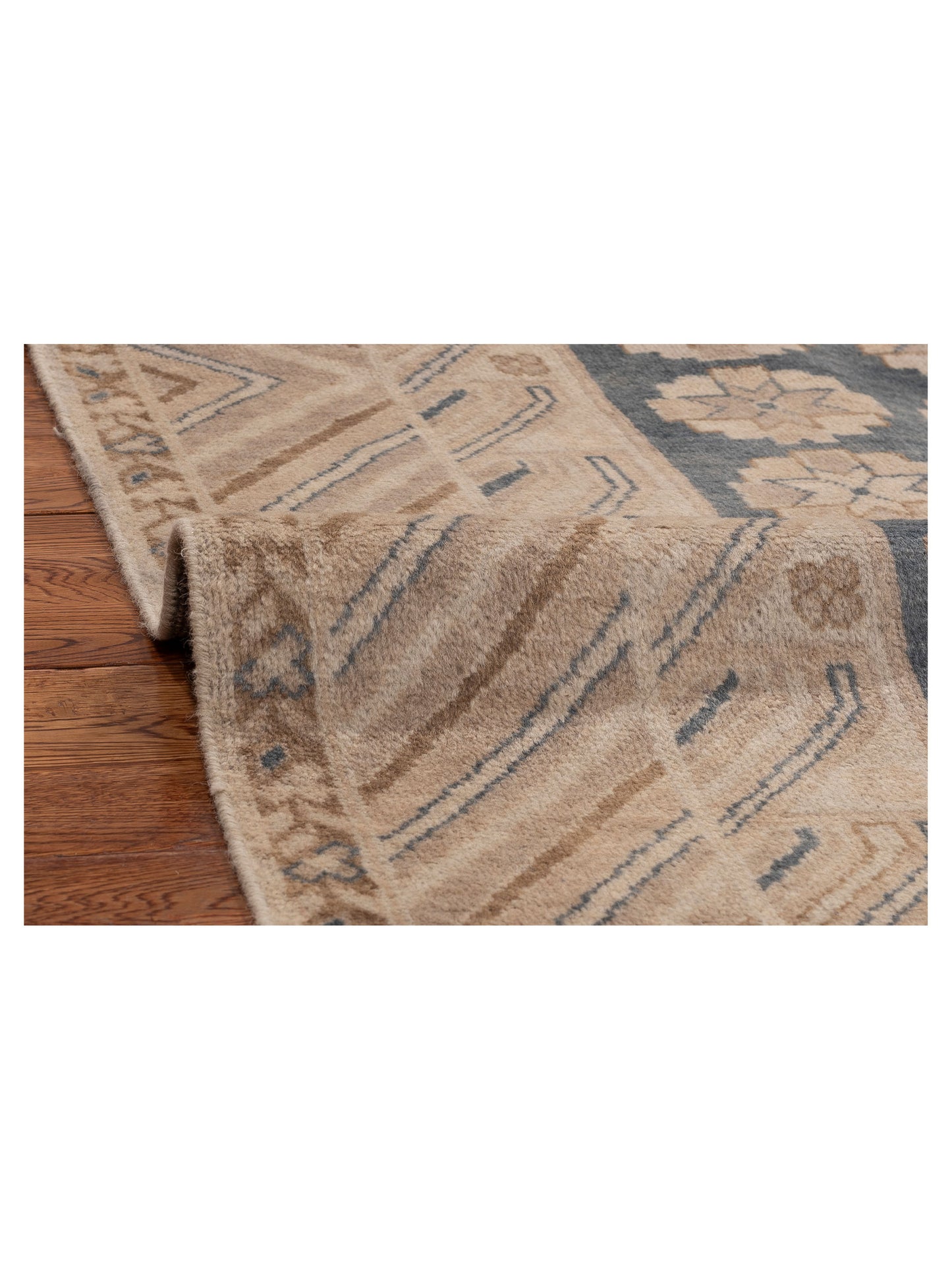 Evren 122208 Dark Gray Brown 6.7x8.2 Hand Knotted Rug
