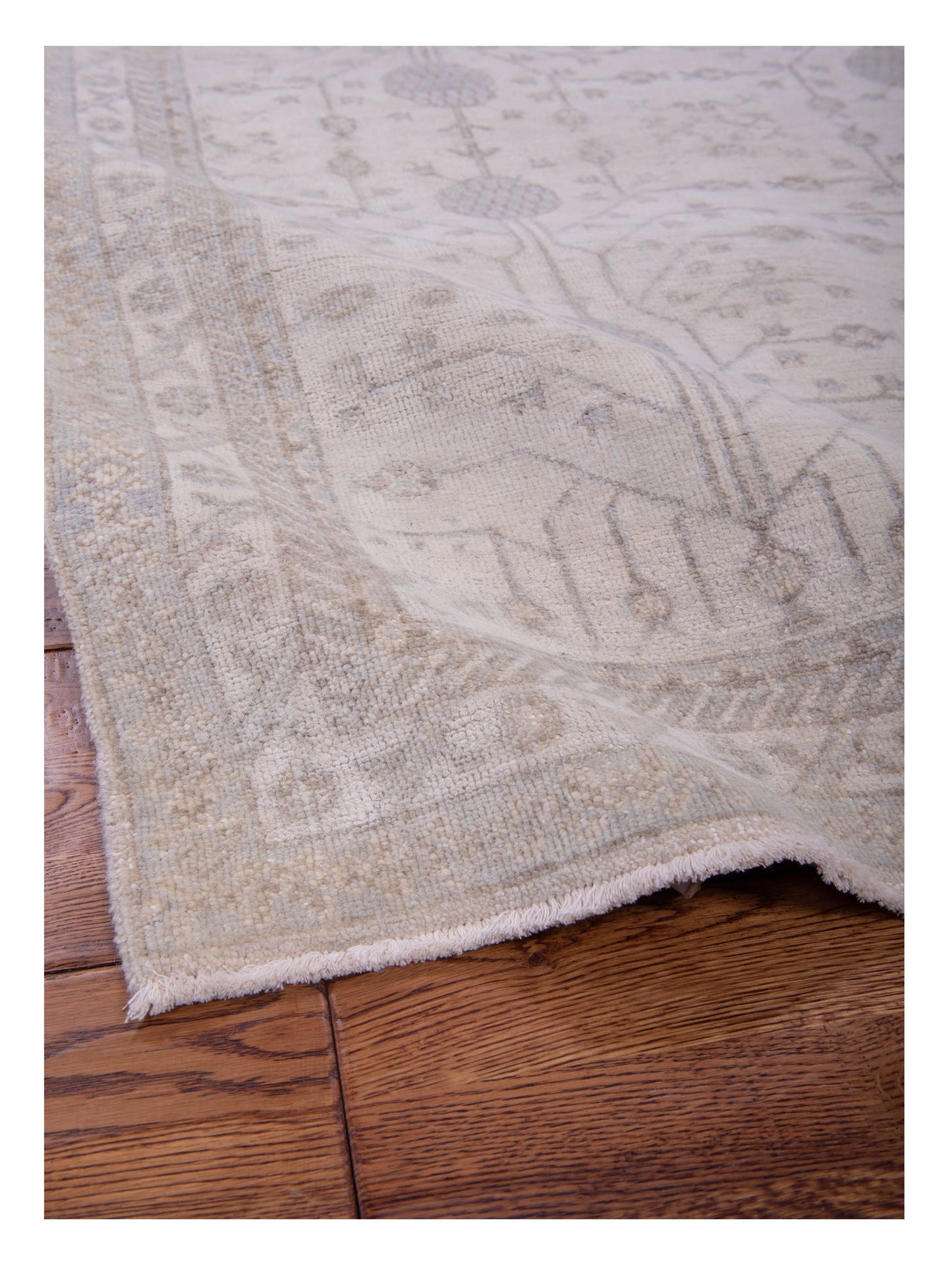 Stella 122519 Ivory Ivory 4.1x5.9 Hand Knotted Rug