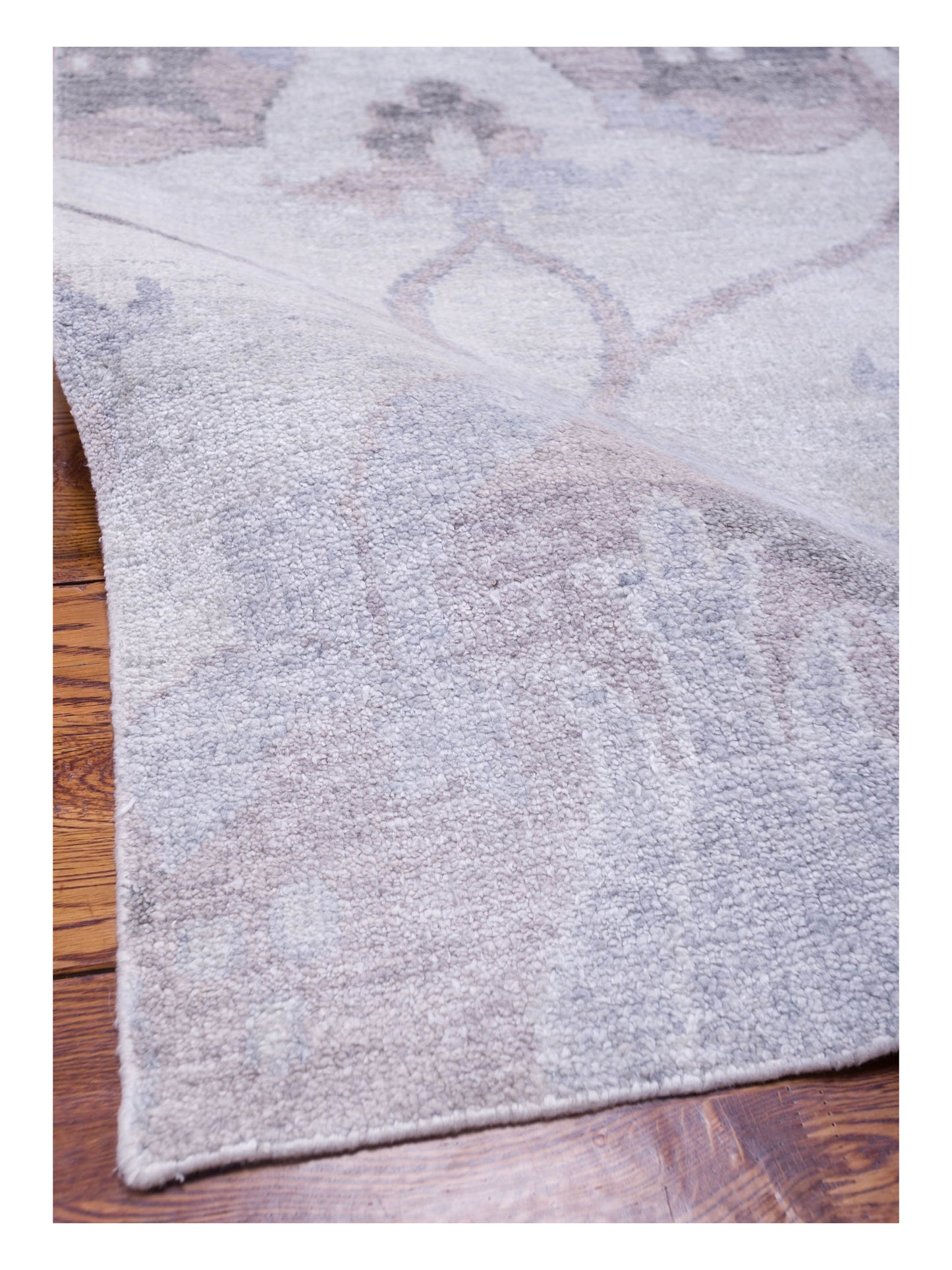 Tibetino 122540 Silver 3.9x6.1 Hand Knotted Rug
