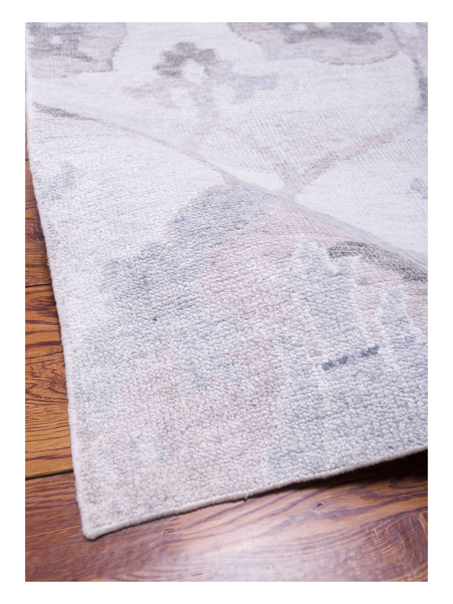 Tibetino 122542 Silver 3.7x6 Hand Knotted Rug