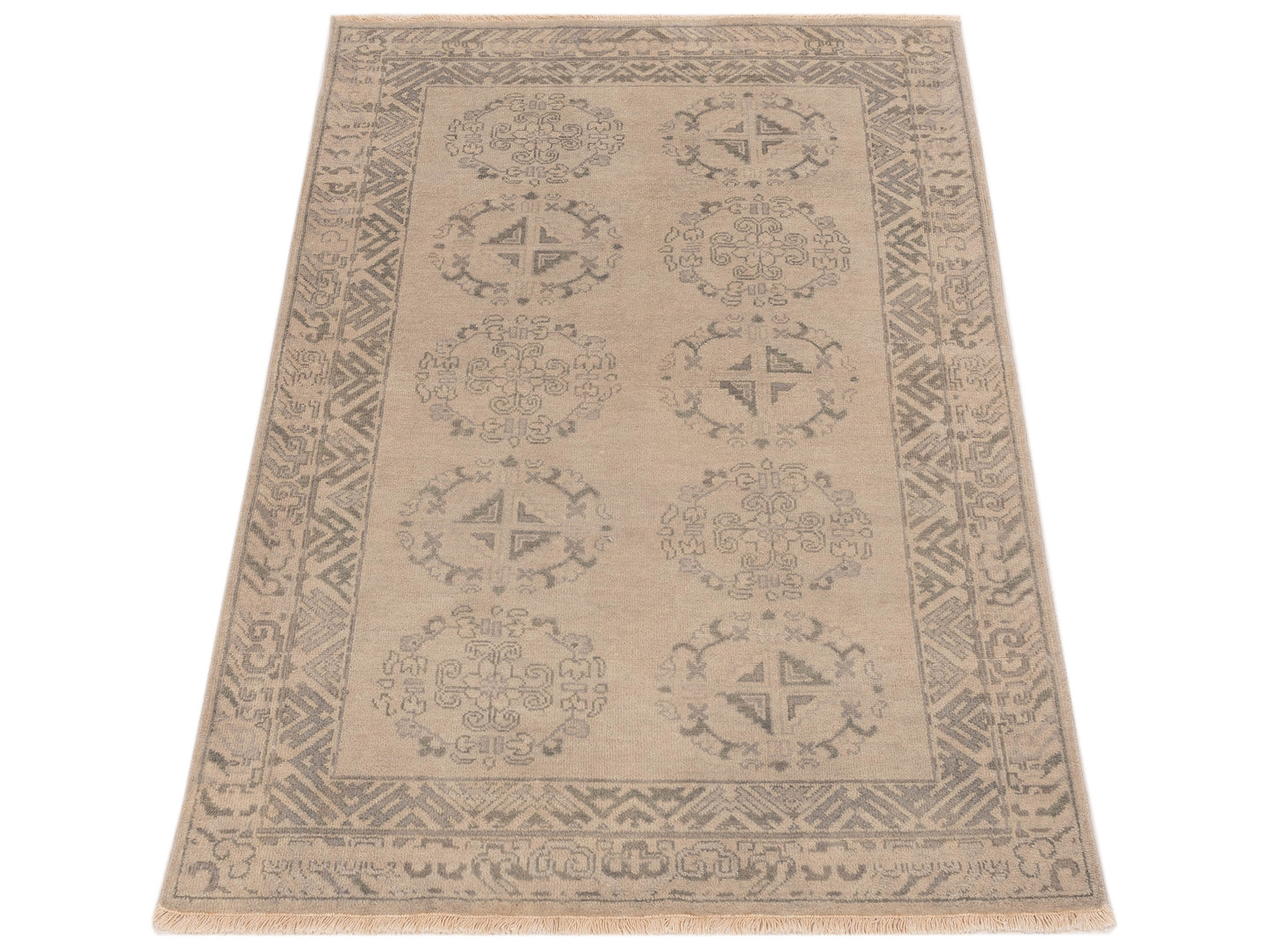 Evren 123460 Silver Gray 4x5.10 Hand Knotted Rug