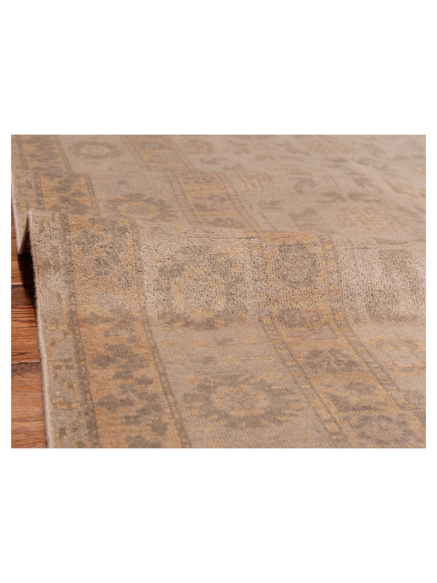 Evren 123490 Gray 5.2x8 Hand Knotted Rug