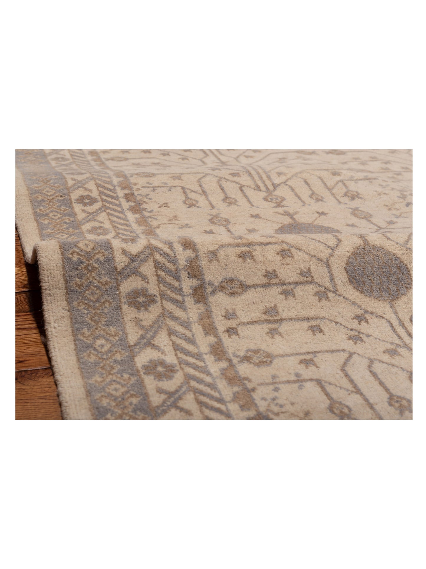Stella 124411 Ivory Ivory 8.1x10.4 Hand Knotted Rug