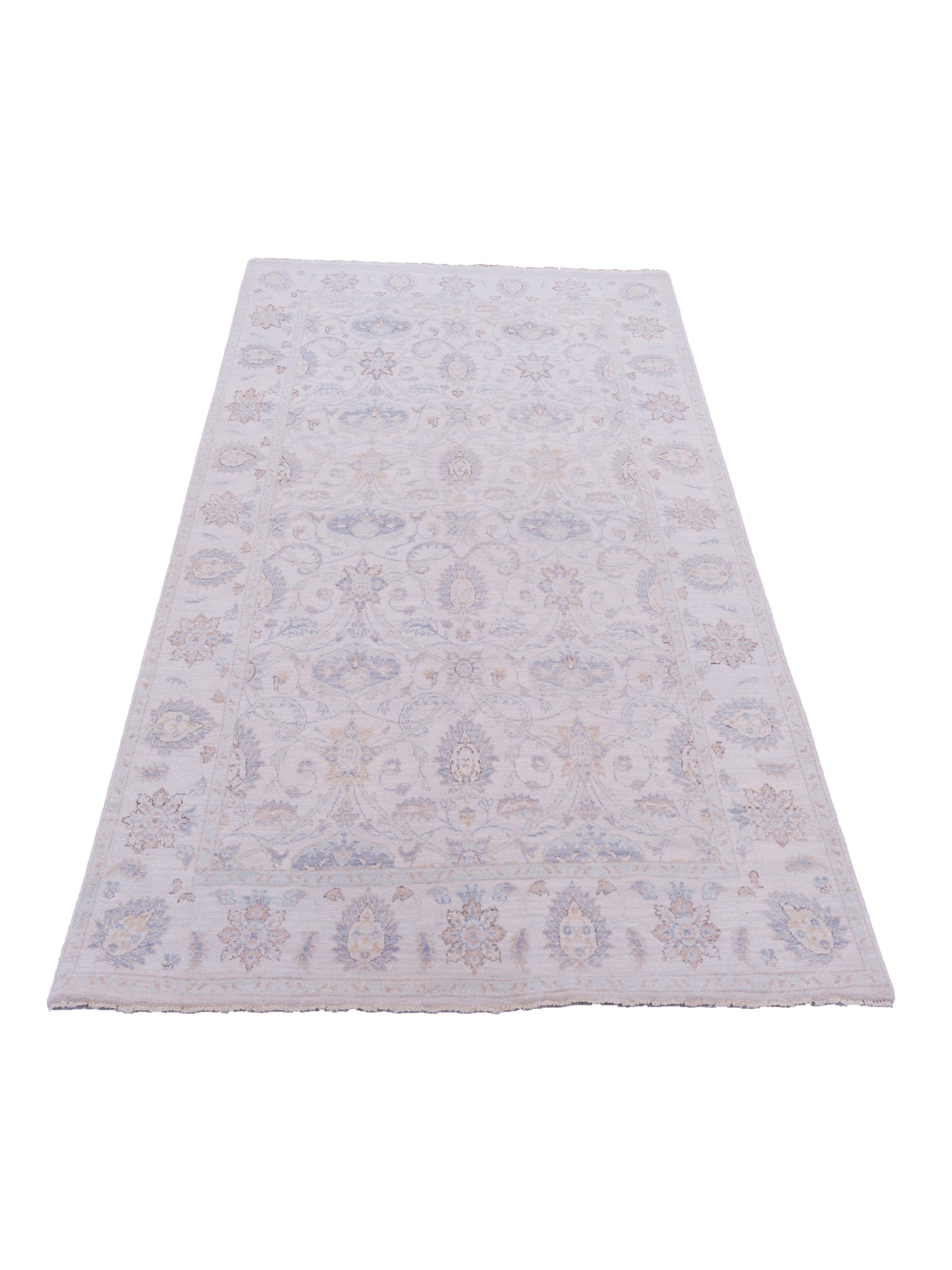 Laila 125126 Ivory Ivory 4.1x6.1 Hand Knotted Rug