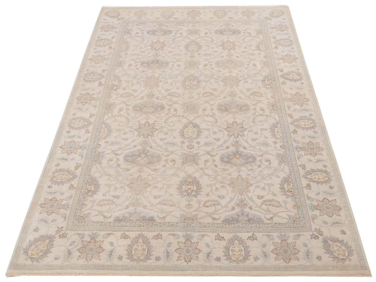 Laila 125130 Ivory Ivory 6.1x9 Hand Knotted Rug
