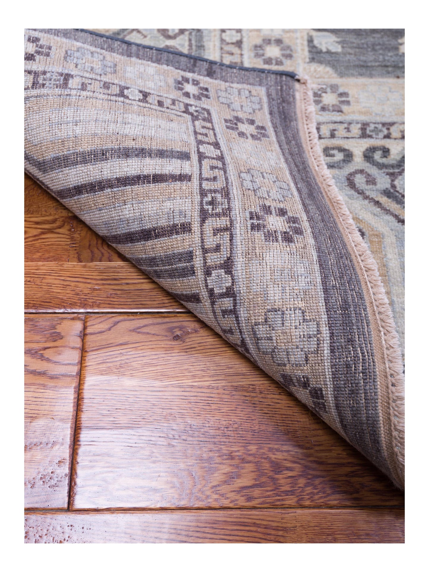 Vintage Revival 127361 Dark Gray Light Brown 10x13.8 Hand Knotted Rug