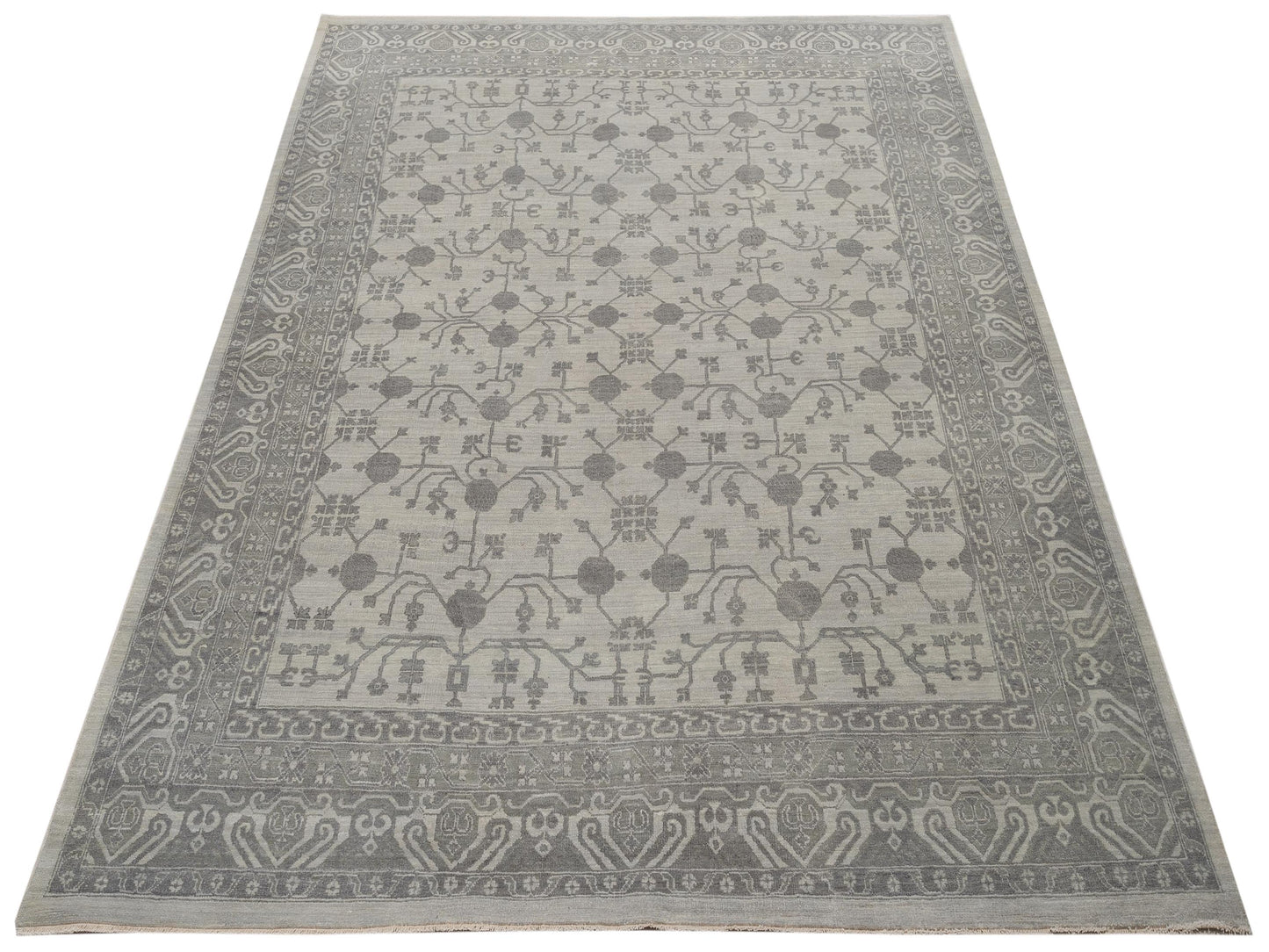 Platinum 127380 Ivory Gray 8x9.10 Hand Knotted Rug