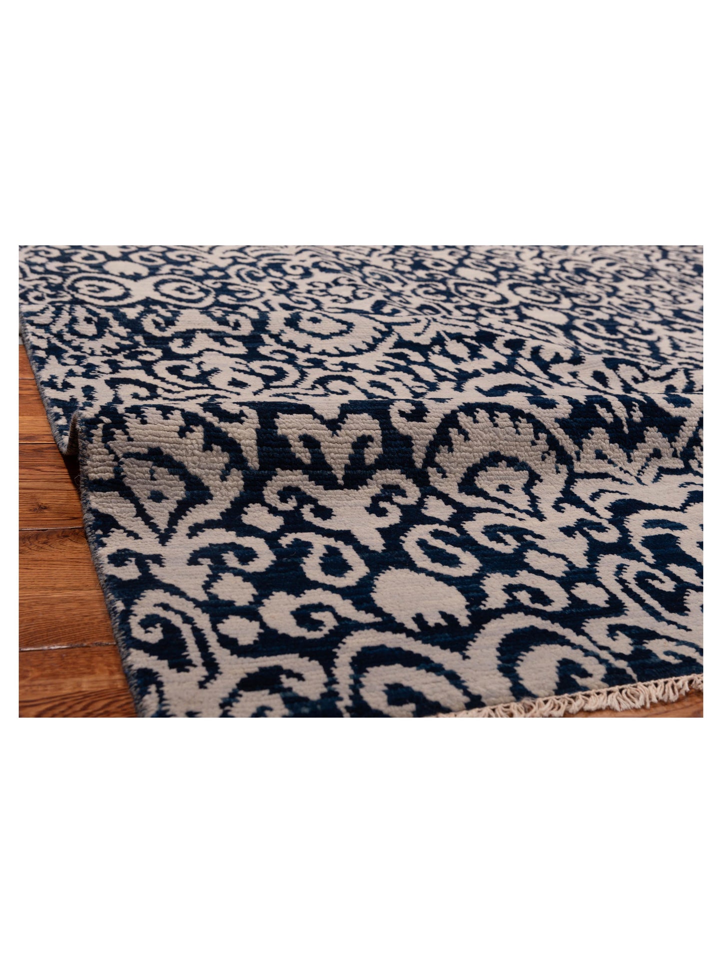 Agra 127529 Ivory Blue 8.10x11.6 Hand Knotted Rug