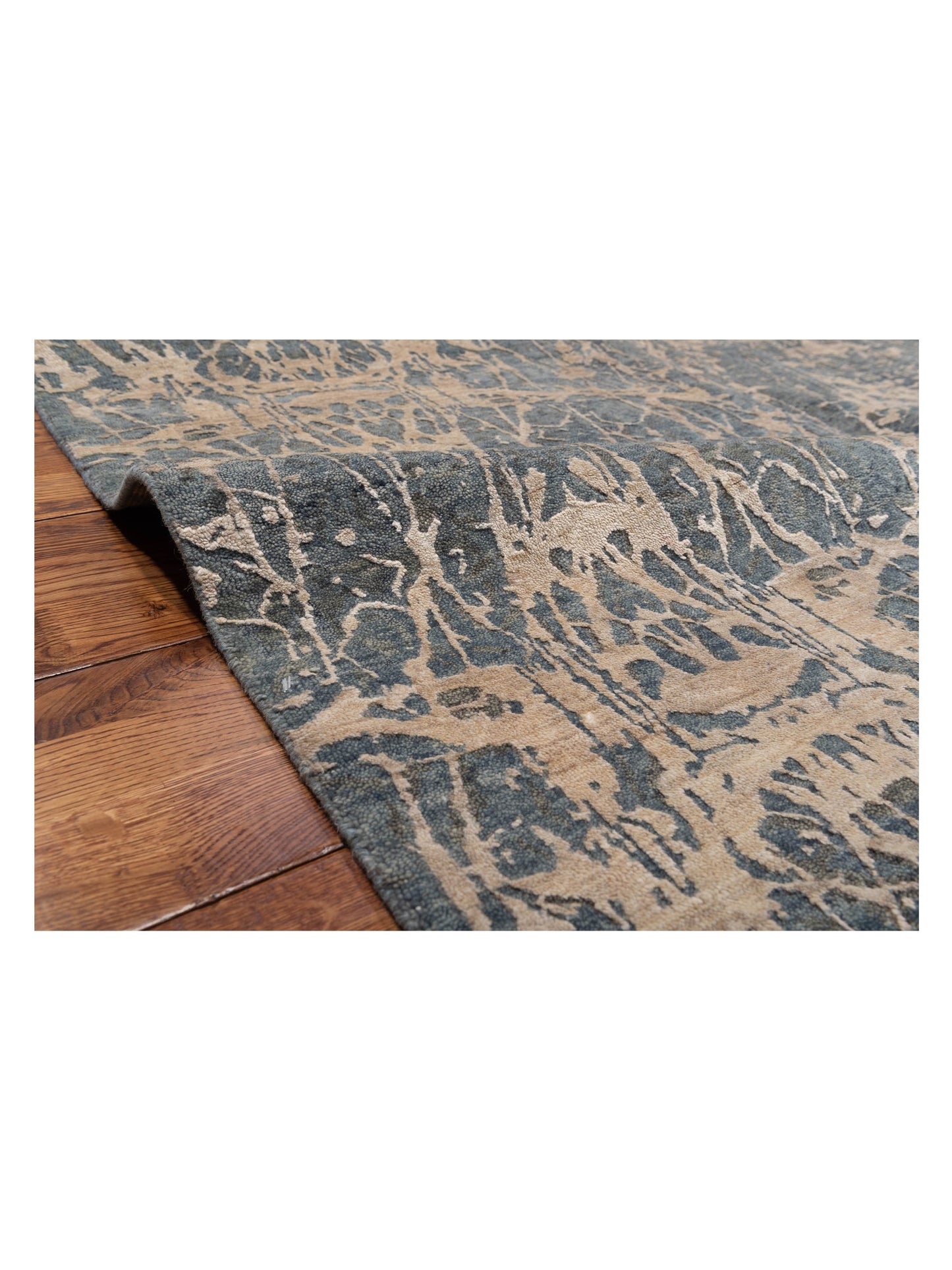 Dazzling 142716 Blue 7.9x9.9 Hand Knotted Rug