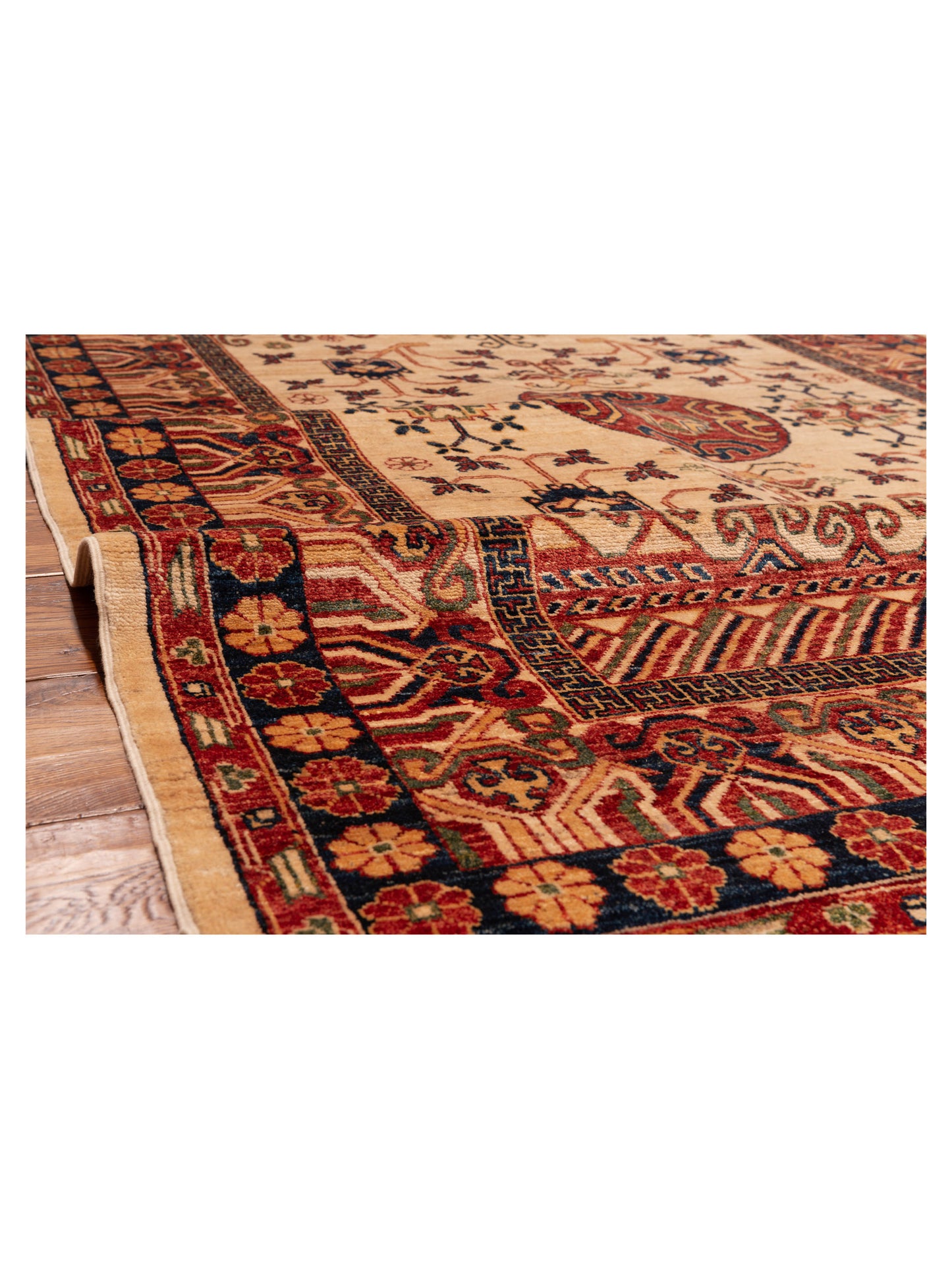 Laila 148713 Ivory Red 5.6x7.10 Hand Knotted Rug