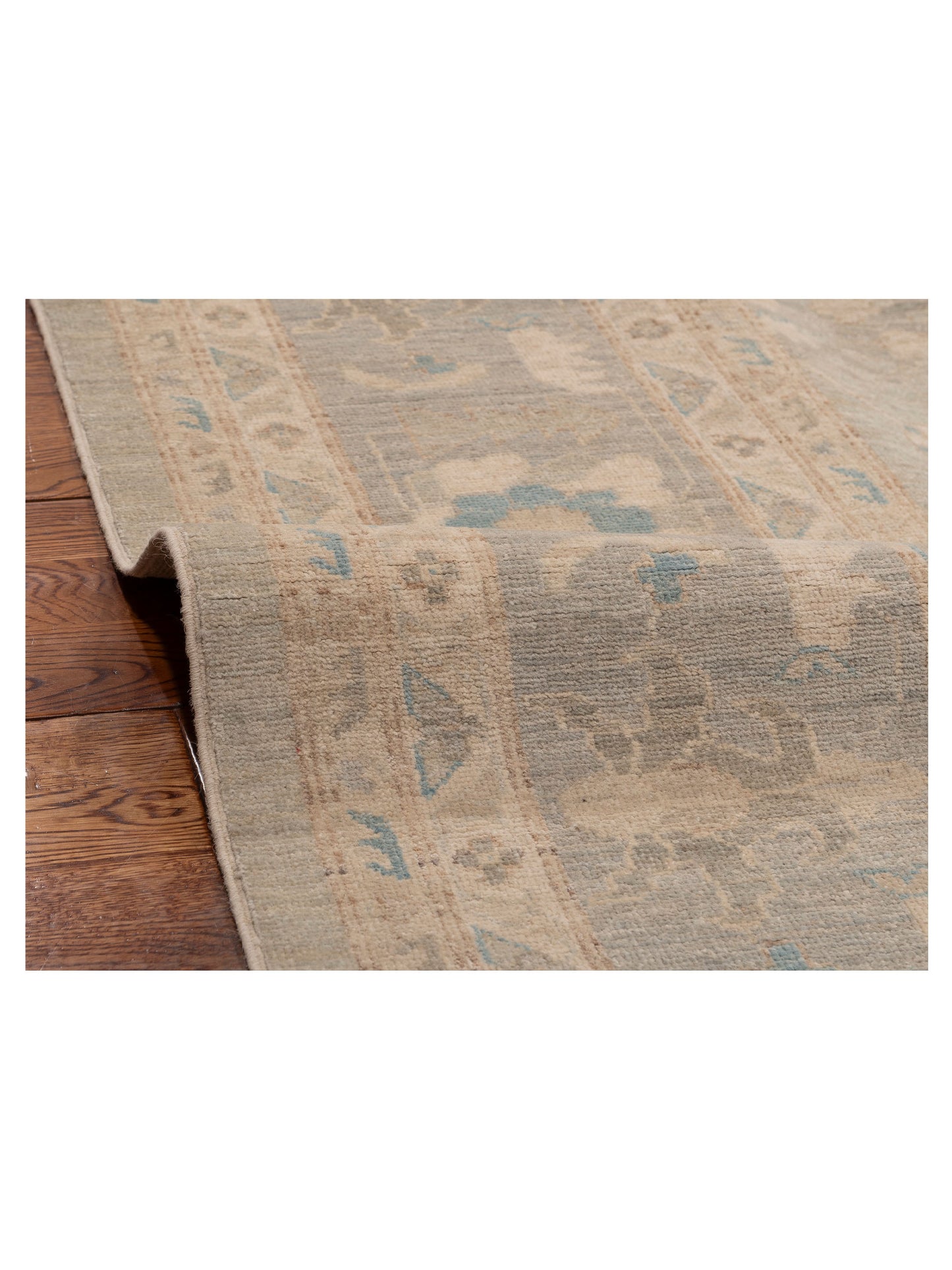 Laila 153936 Mint Light Gray 8.11x11.11 Hand Knotted Rug