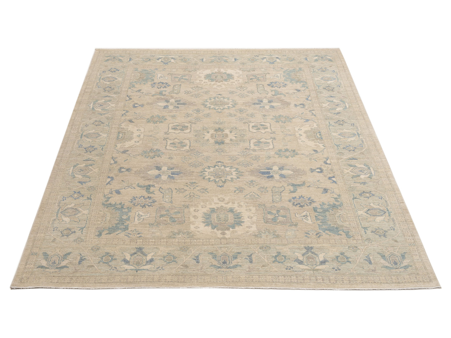 Laila 153942 Light Gray Mint 8.4x10 Hand Knotted Rug