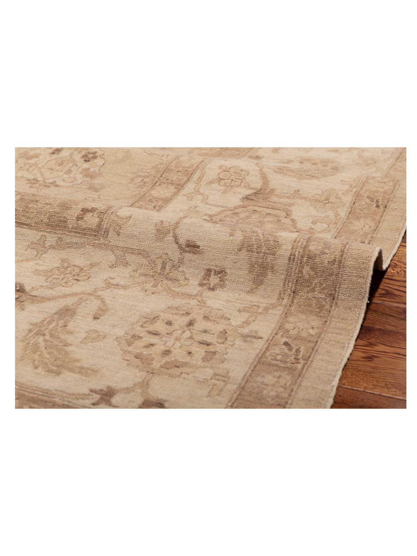 Laila 113084 Camel Ivory 8.8x11.9 Hand Knotted Rug