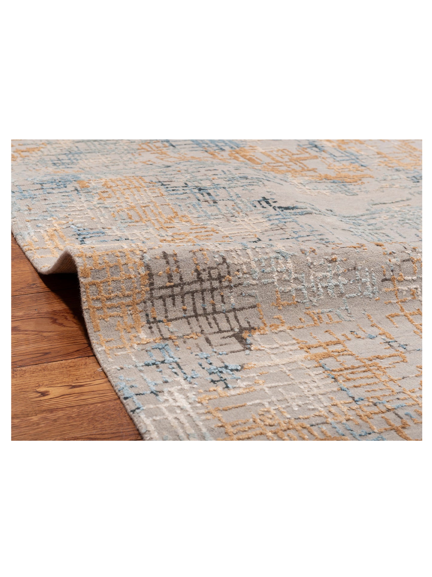 Dazzling 151880 Light Gray Gold 7.10x10.1 Hand Knotted Rug