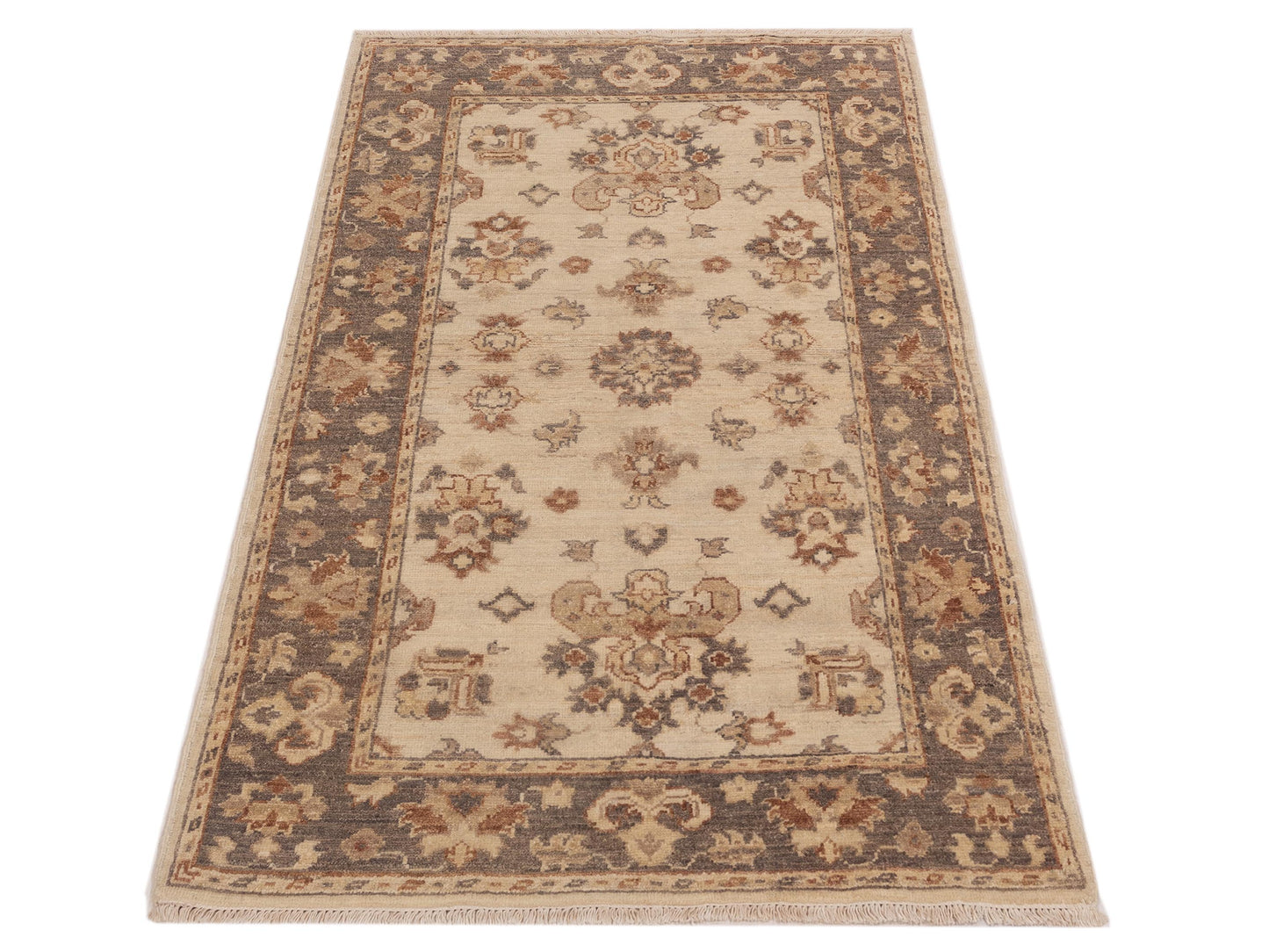 Laila 113139 Ivory Gray 3.1x5.2 Hand Knotted Rug