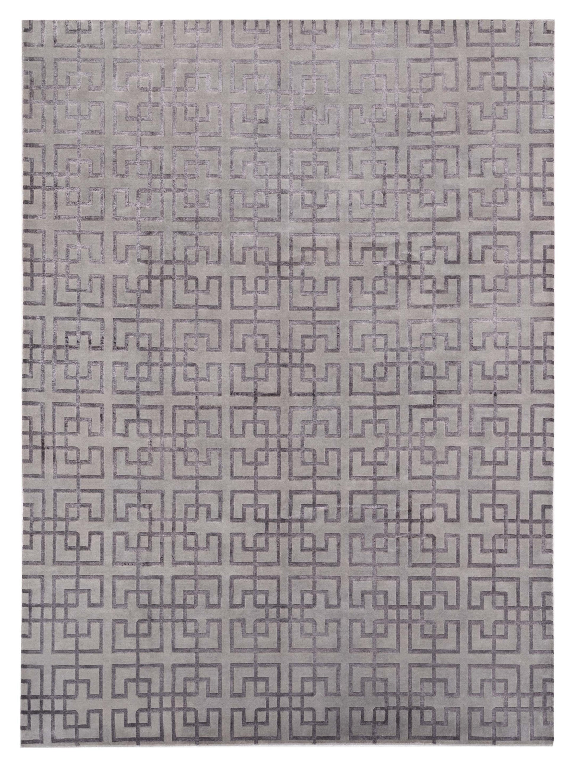 Siena Tibetino  Silver  Contemporary