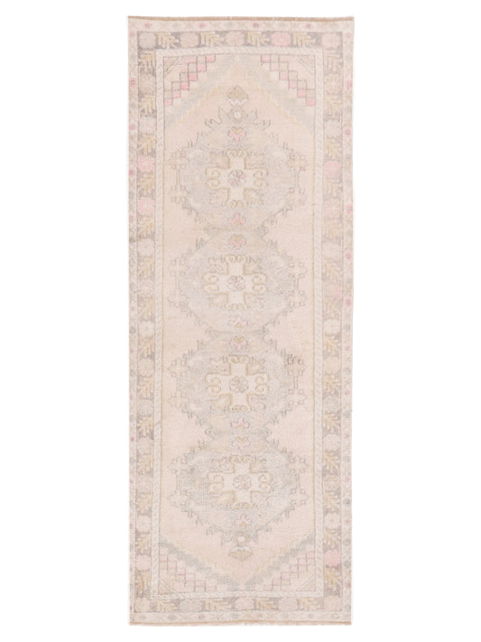 Pasha Old Anatolian  Ivory Ivory Traditional