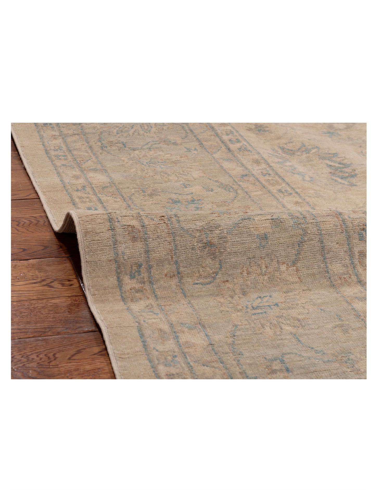 Laila 153938 Beige Mint 9x11.6 Hand Knotted Rug