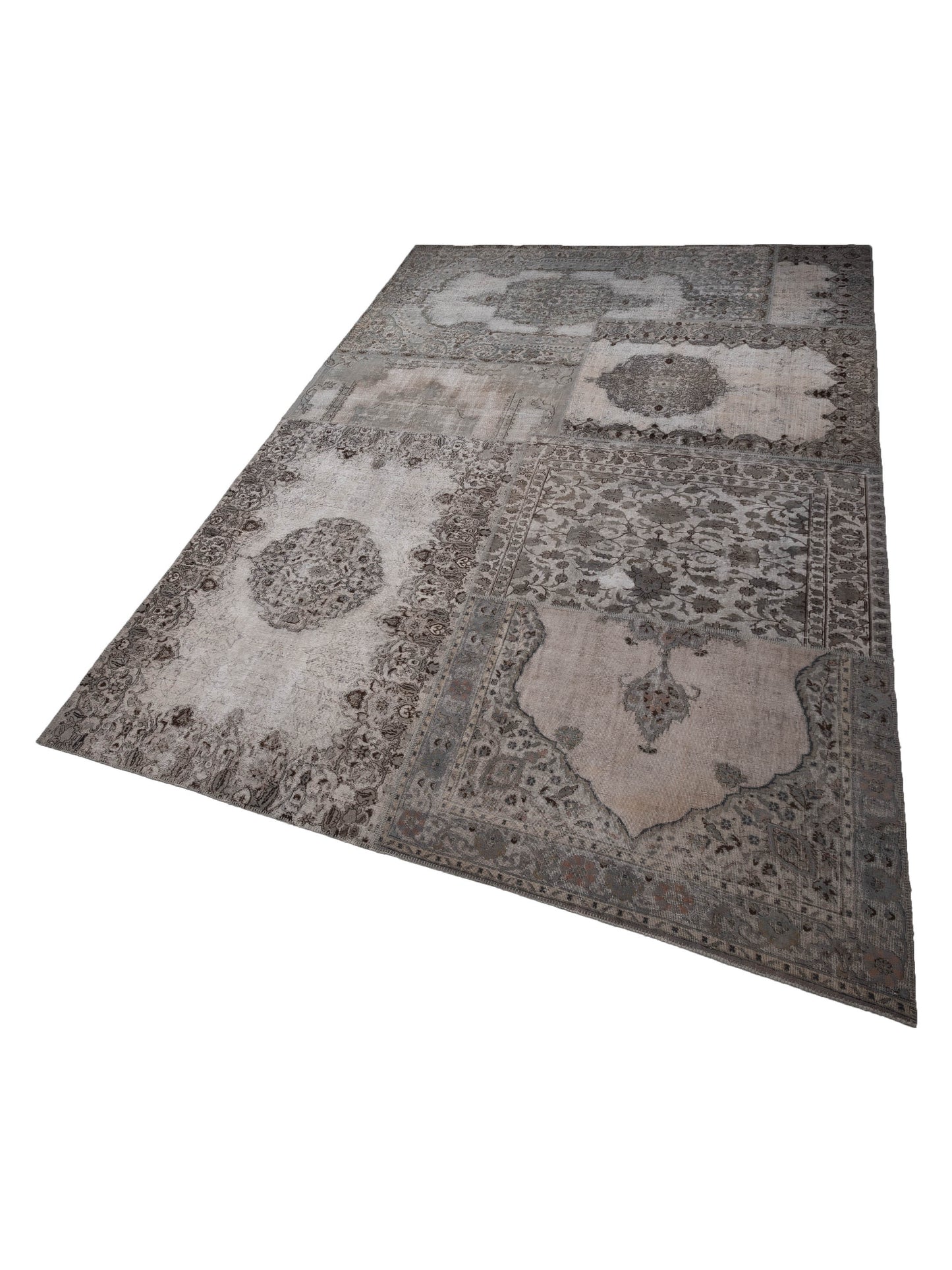 Turkish Vestige Patchwork 125425 Light Gray 11.11x17.8 Hand Knotted Rug