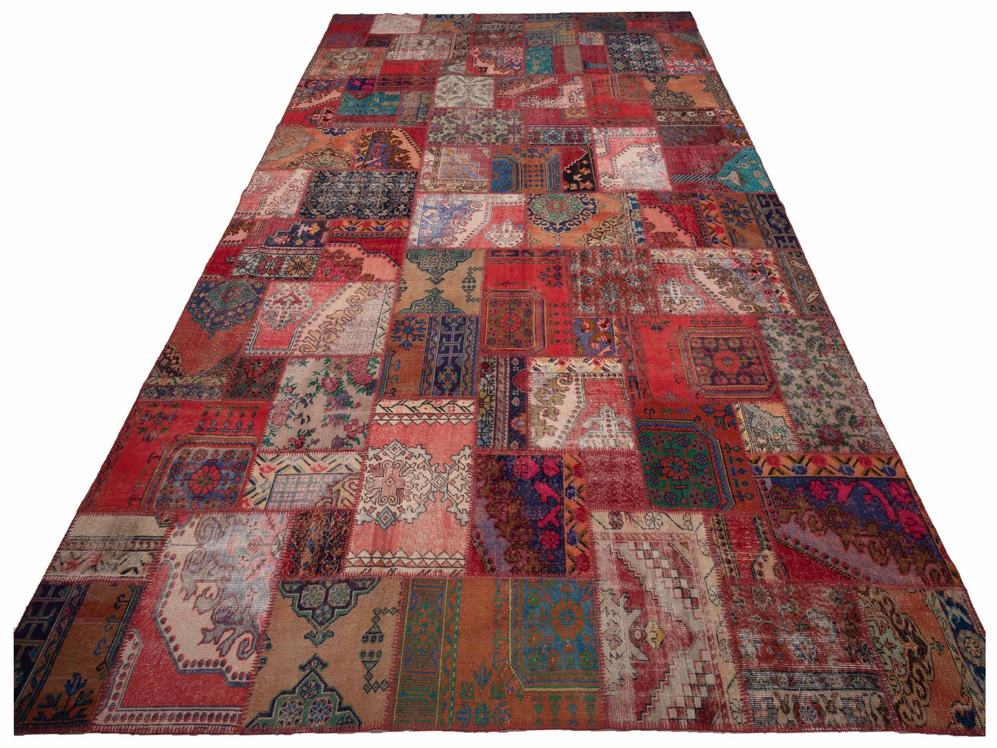 Turkish Vestige Patchwork 130982 Multi 12x17.11 Hand Knotted Rug