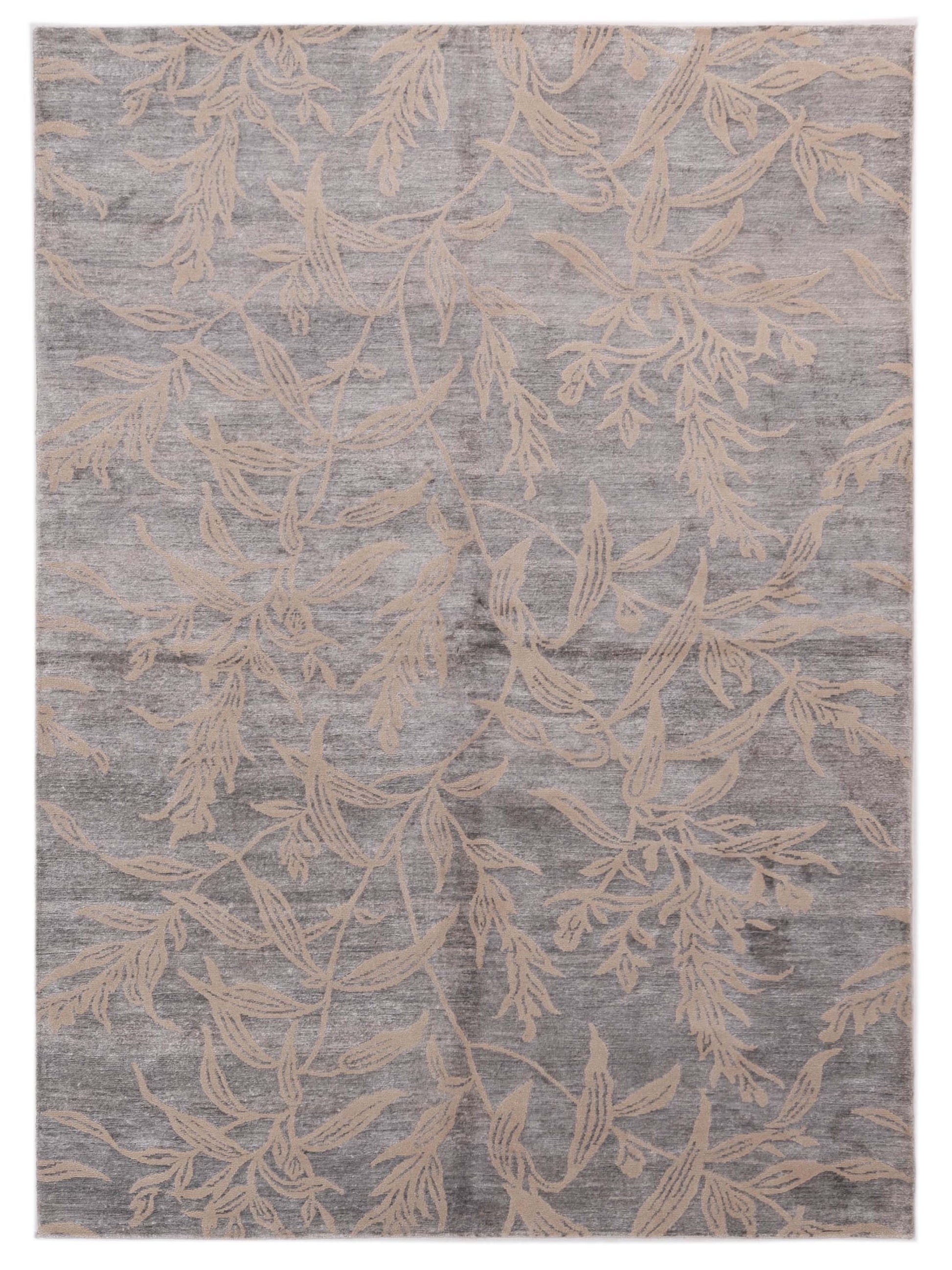 Siena Tibetino  Silver Silver Contemporary