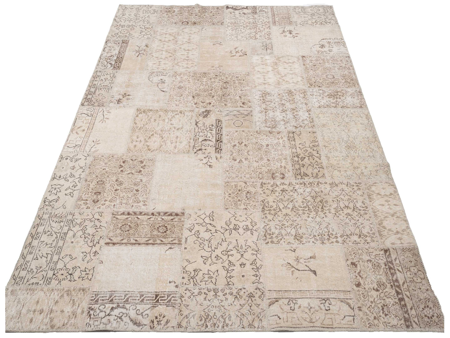 Turkish Vestige Patchwork 142802 Natural 8.3x11.6 Hand Knotted Rug