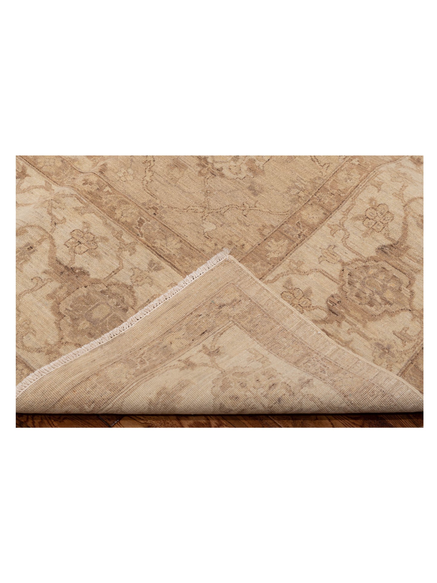 Laila 113084 Camel Ivory 8.8x11.9 Hand Knotted Rug
