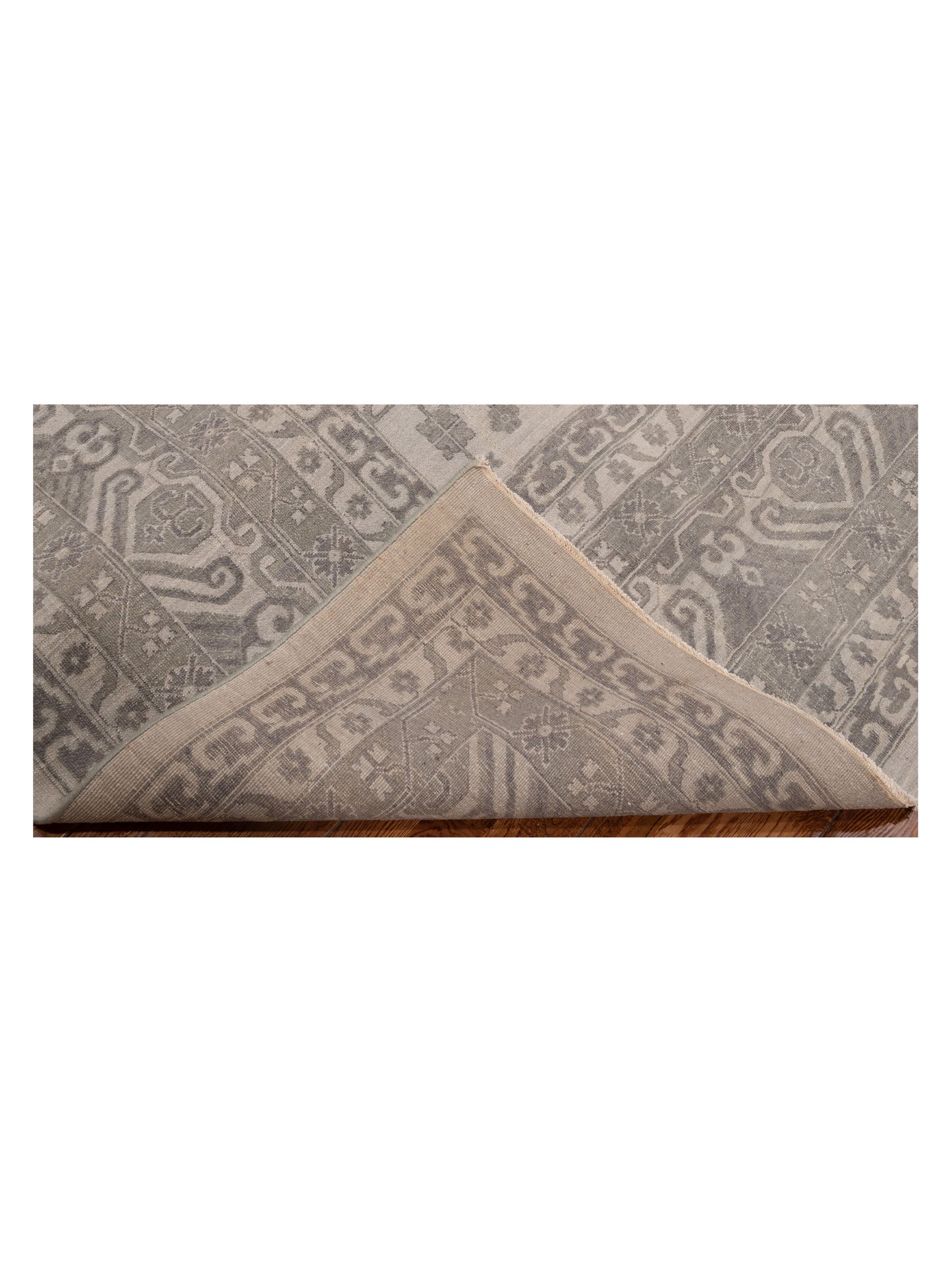 Vintage Revival 127386 Ivory Silver 11.9x15.3 Hand Knotted Rug