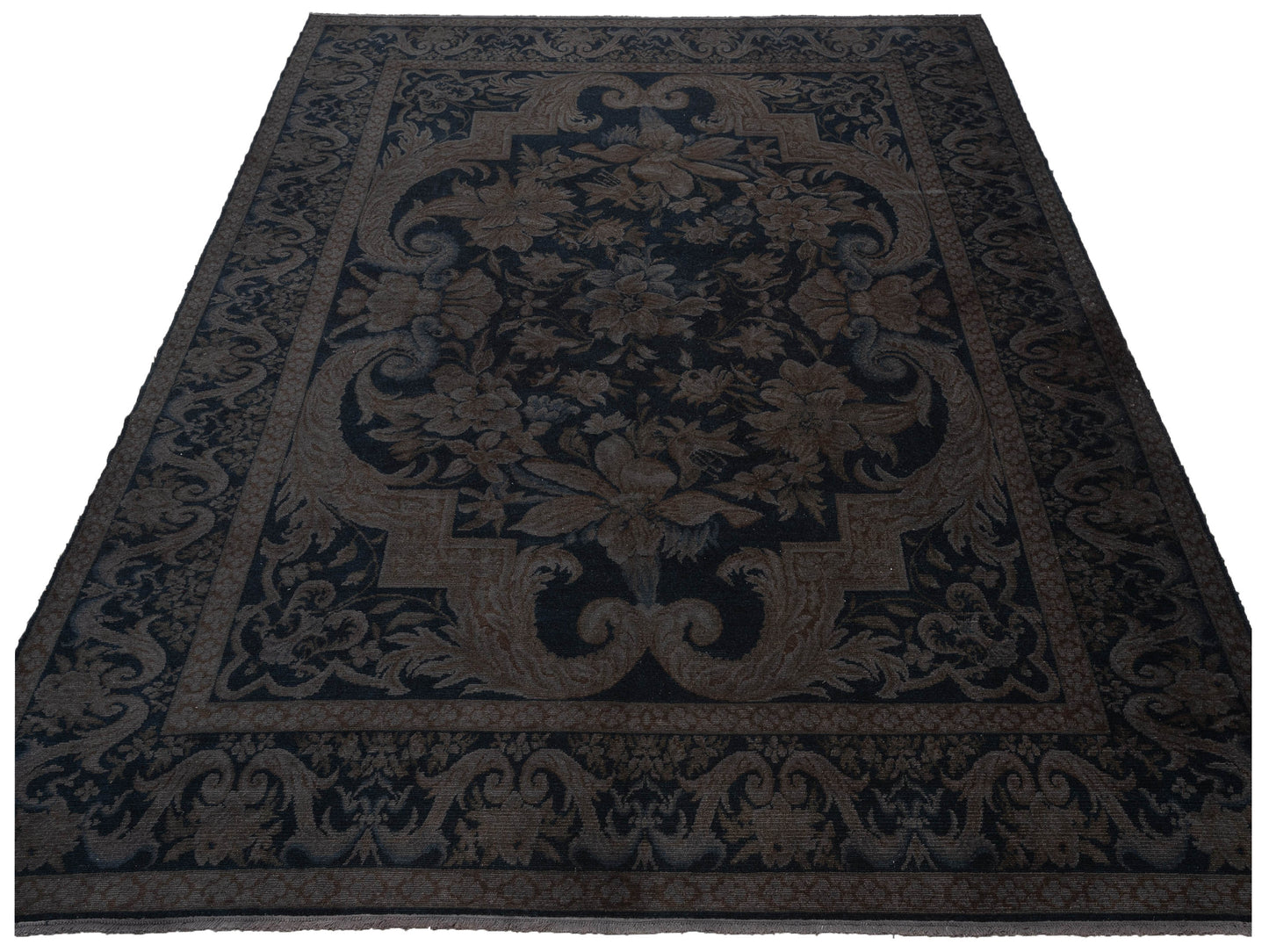 Vintage 108921 Charcoal 9.9x12 Hand Knotted Rug