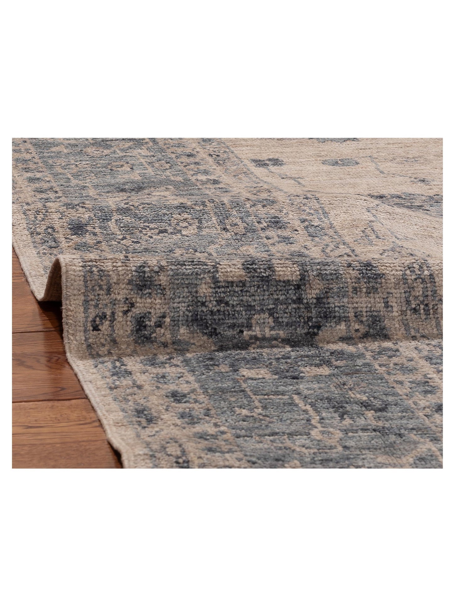 Angora Oushak 156154 Ivory Blue 8.1x10.1 Hand Knotted Rug