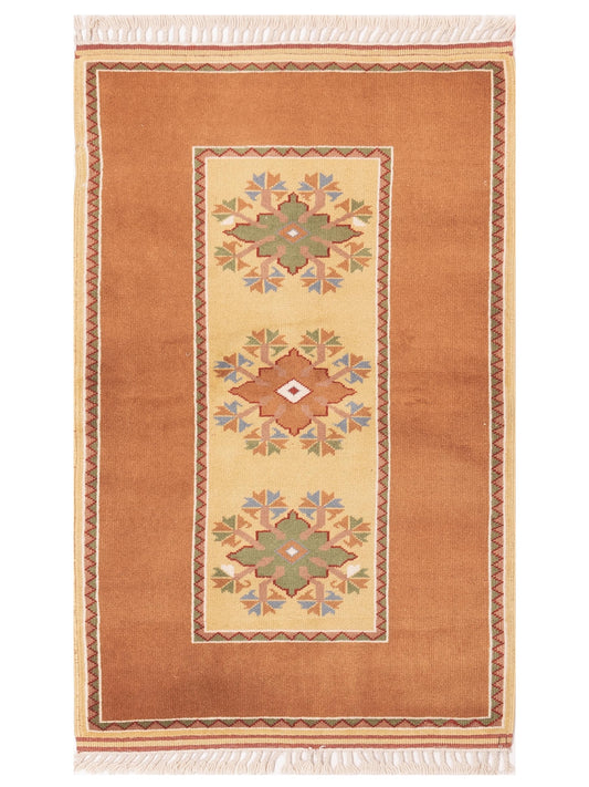Pasha Milas  Gold Brown Traditional
