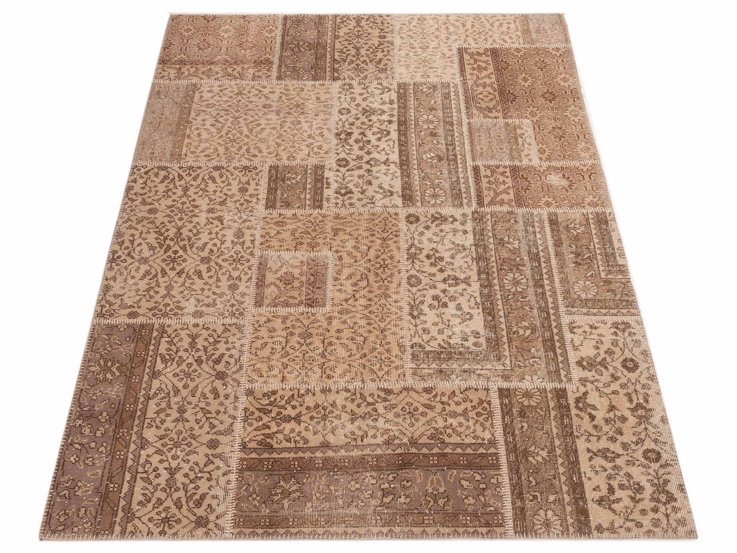 Turkish Vestige Patchwork 114251 Beige 5.7x8.3 Hand Knotted Rug